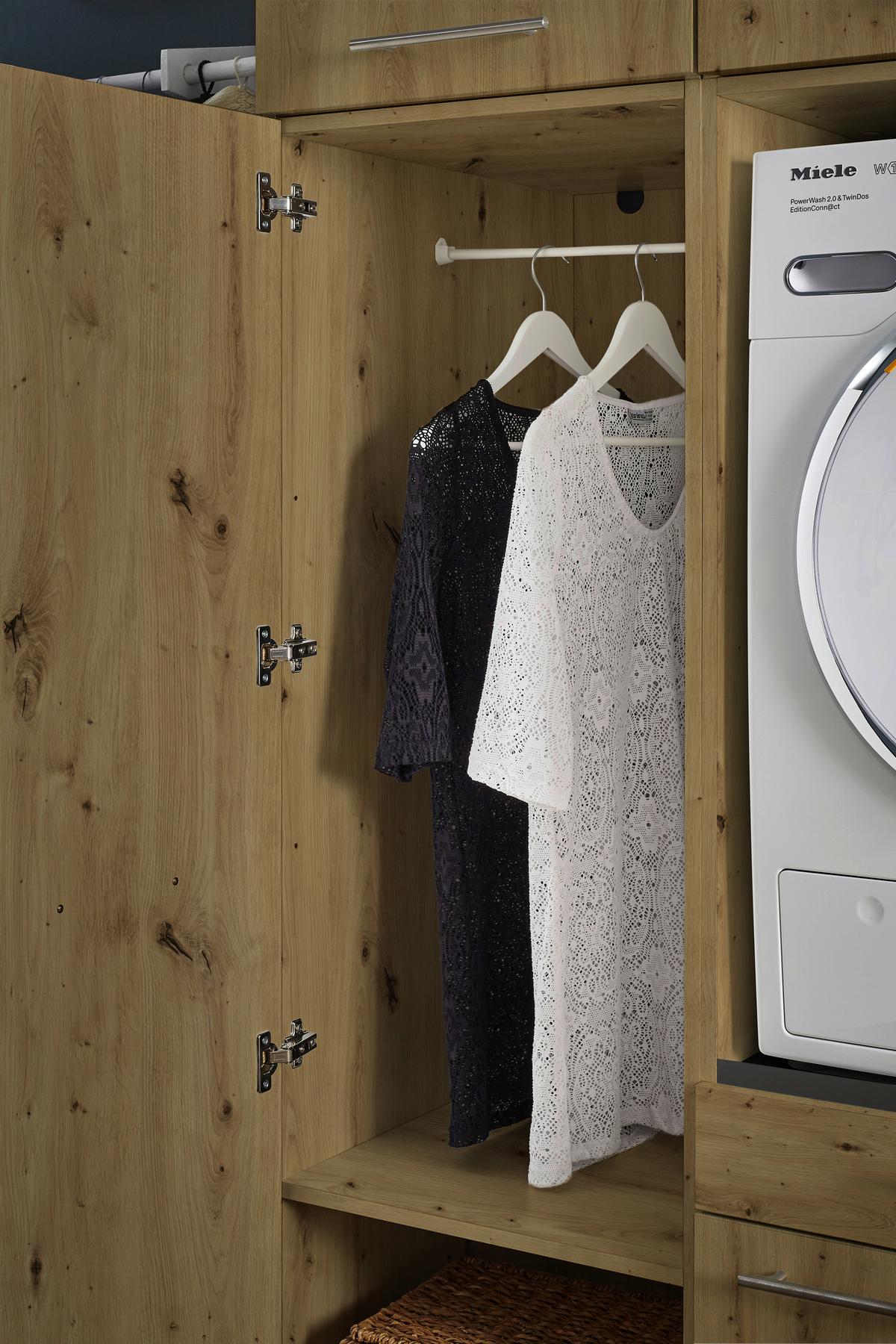 Schrank in Eiche Artisan - Silberfarben/Eiche Artisan, Konventionell, Holzwerkstoff/Metall (50/162/67,5cm) - Mömax