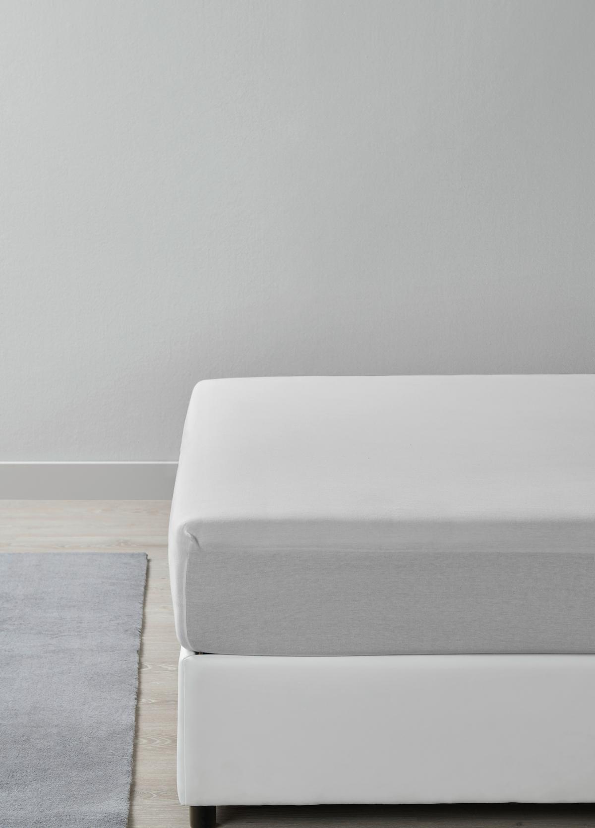Cearșaf cu elastic Alma, cca. 140x200cm - gri deschis, Konventionell, textil (140/200cm) - Mömax