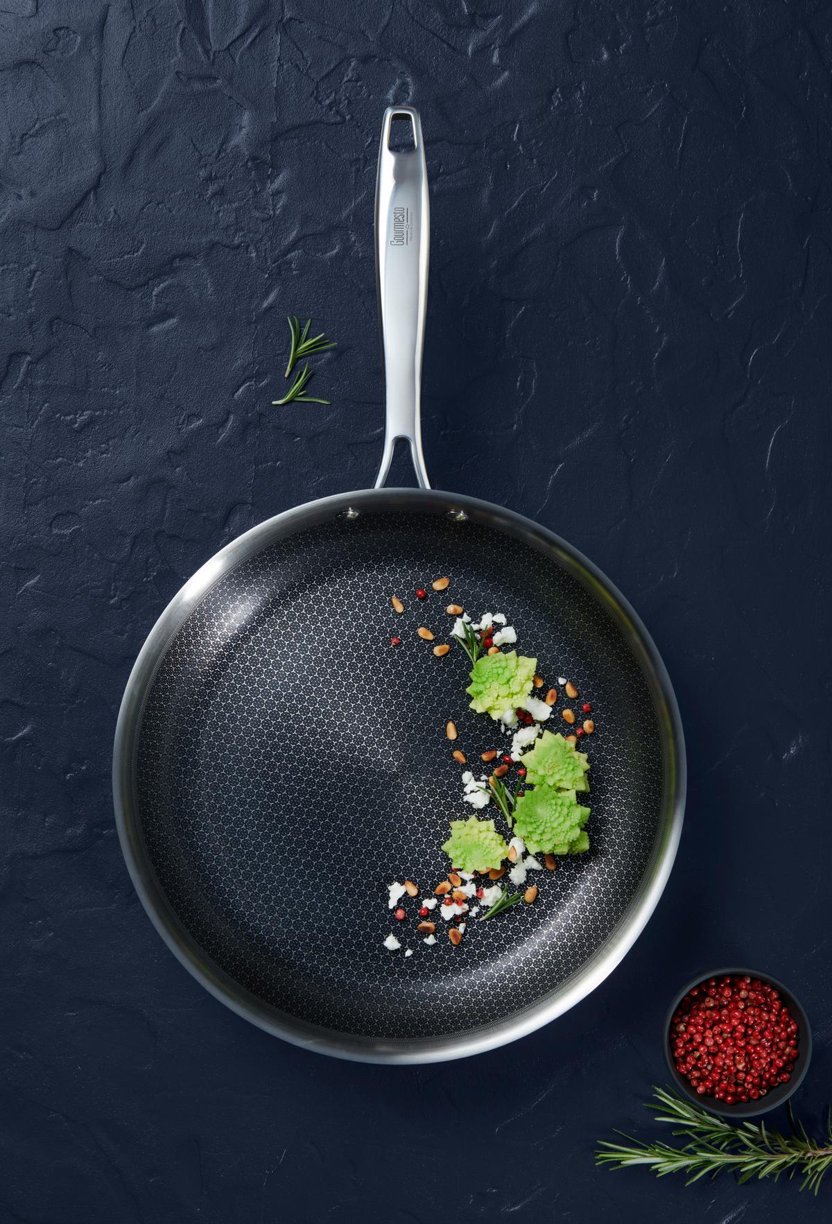 Sütőserpenyő Silver Line - nemesacélszínű, Modern, fém (28/5cm) - Gourmesto