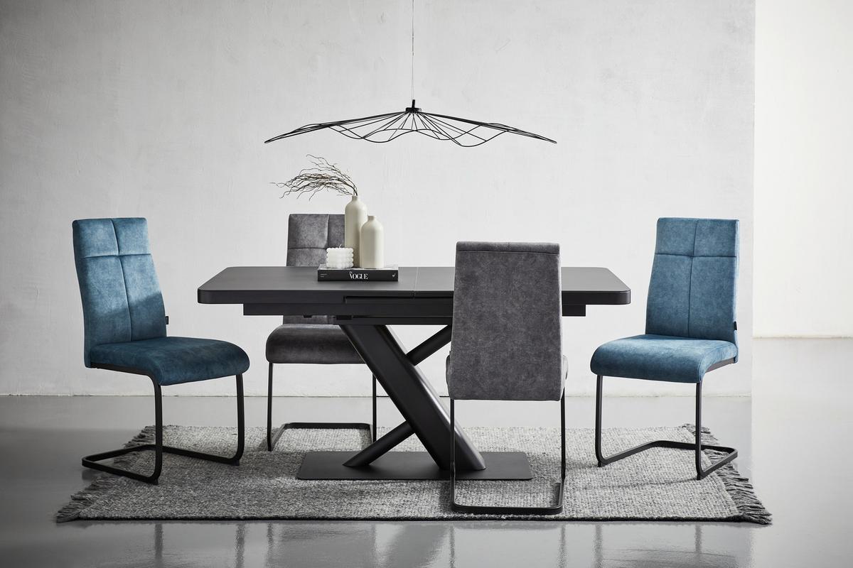 KRZESŁO NA PŁOZIE GISMO - antracytowy/czarny, Design, metal/tkanina (45/92/62cm) - Novel