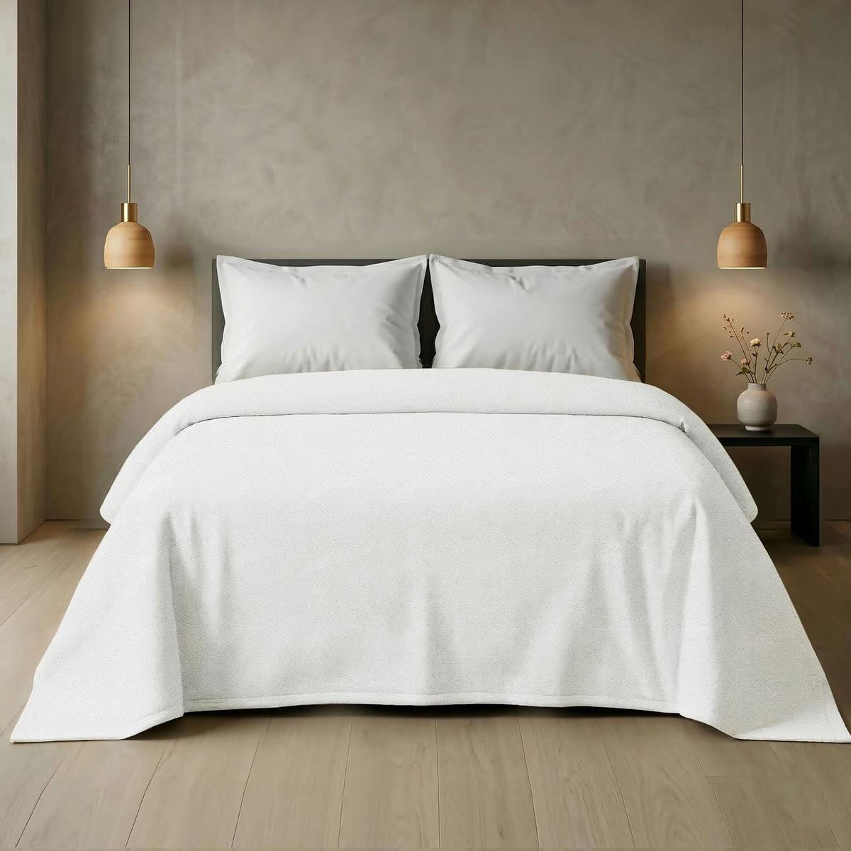 Okrasna Odeja Eva - bela, tekstil (160/220cm) - Mömax