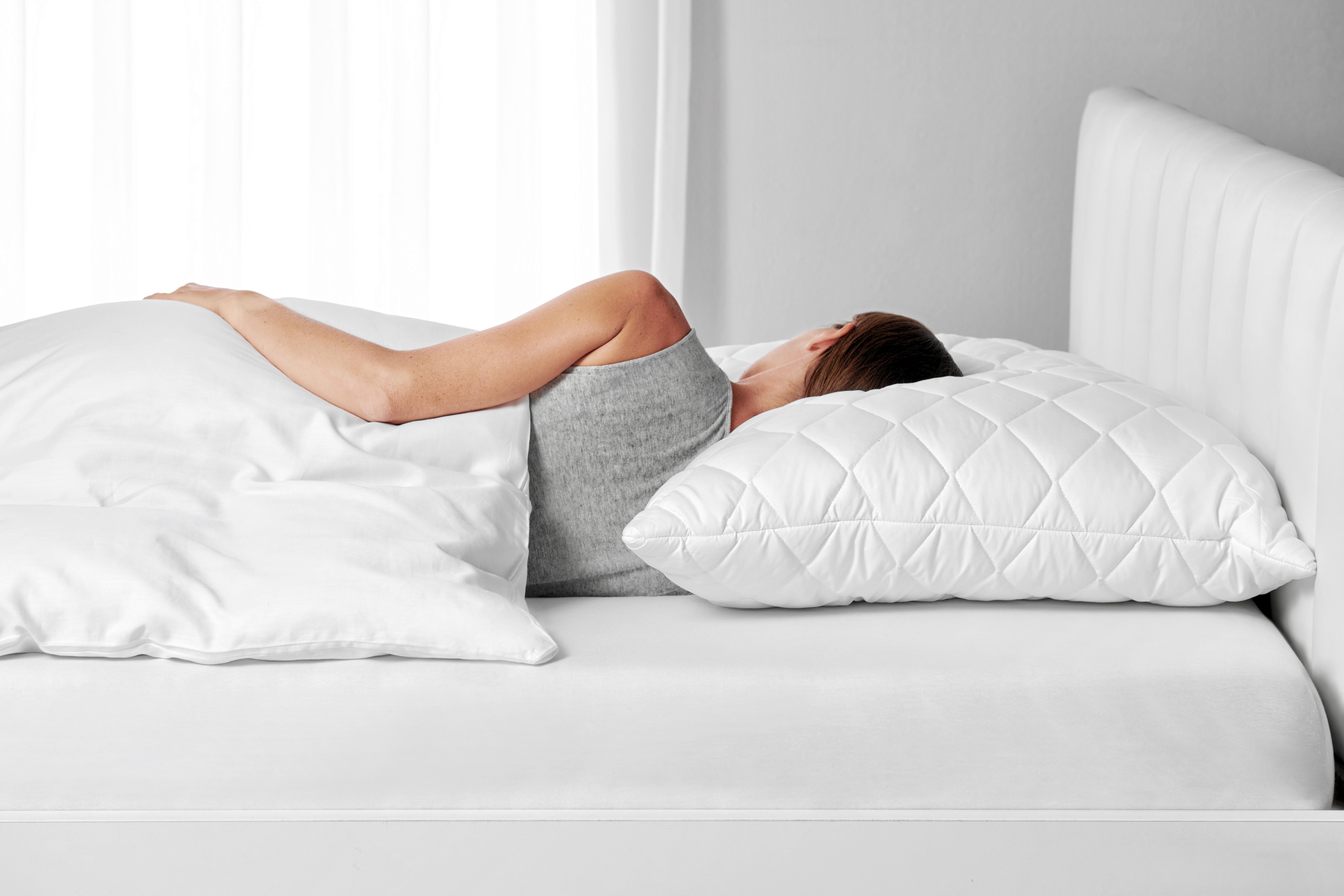 Kopfkissen Vegan Micro Premium in Weiß ca. 80x80cm - Weiß, KONVENTIONELL, Textil (80/80cm) - Nadana