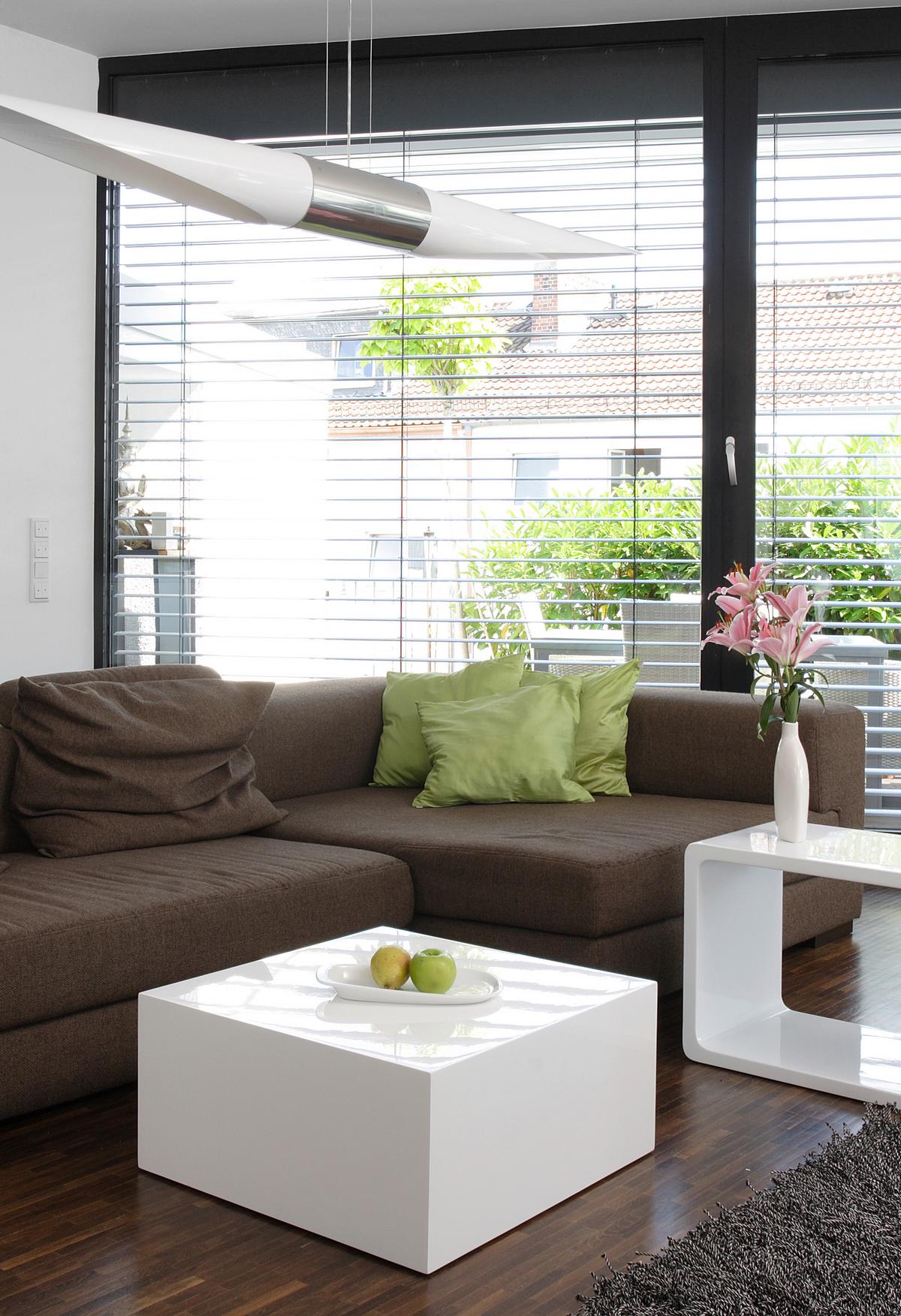 Klubska Miza Glanz, Bela - bela/visoki sijaj, Design, leseni material (60/60/30cm) - Livetastic