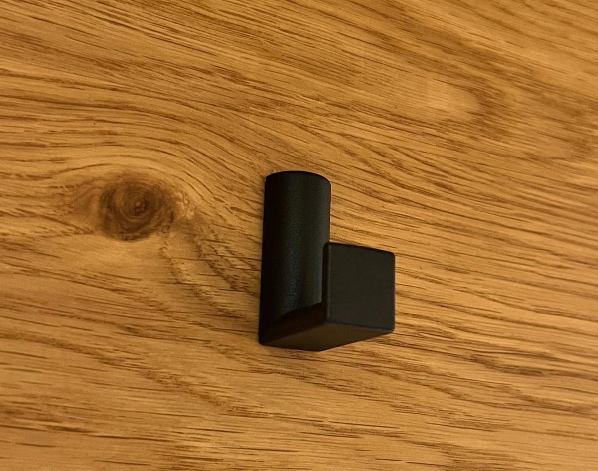 PANEL DO PRZEDPOKOJU KELIO - kolor dębowy/antracytowy, Natur, materiał drewnopochodny/metal (85/30/28cm) - Linea Natura