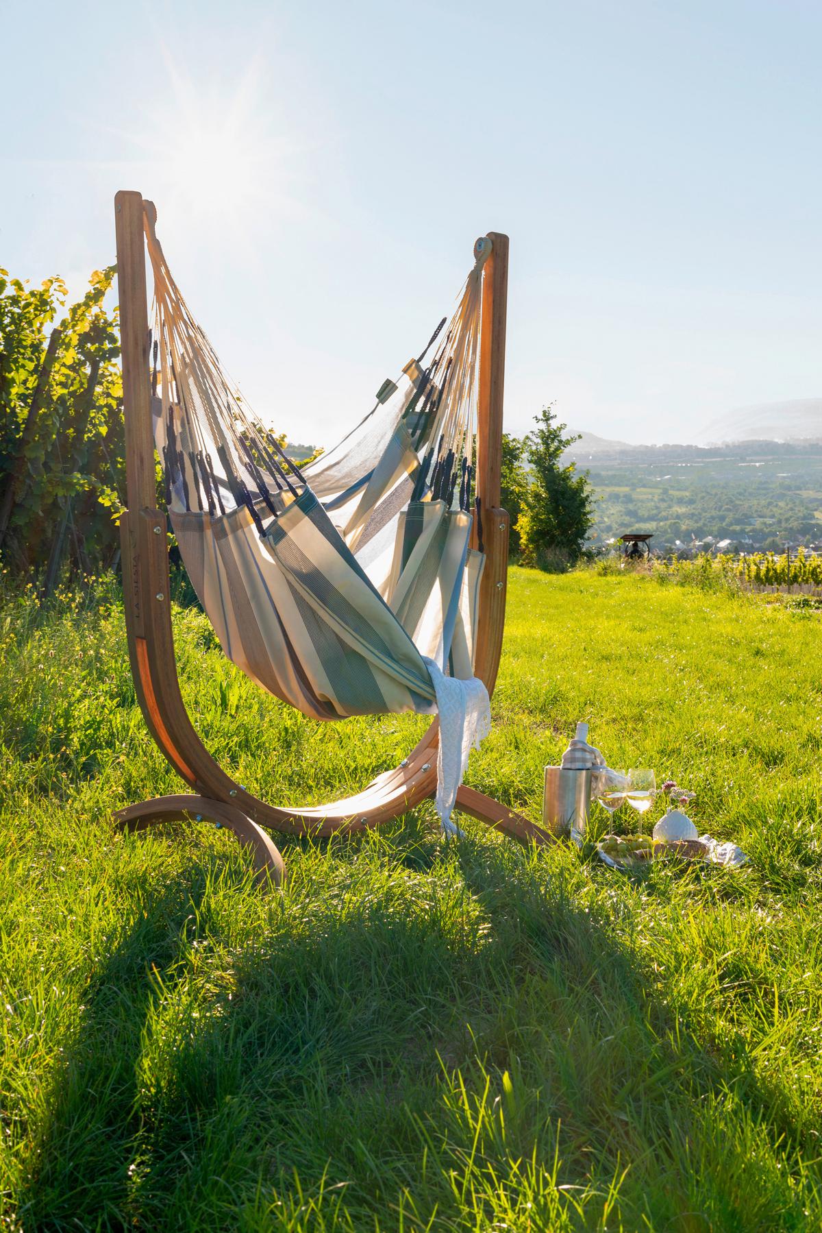 Hängematte Hammock Echtholz Blau/Weiß - Blau/Eukalyptusholzfarben, KONVENTIONELL, Holz/Textil (100/152/92cm) - La Siesta