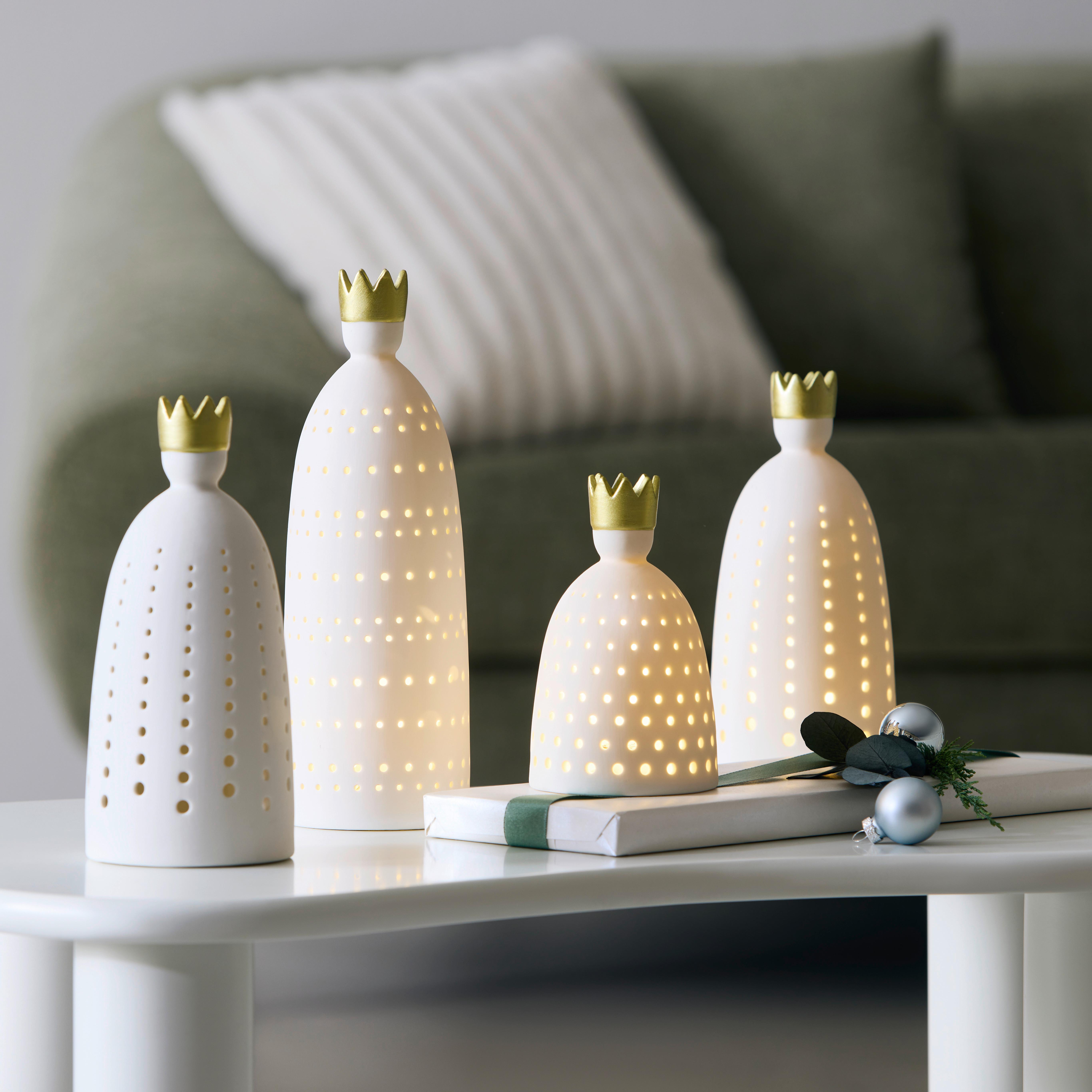 Božična Led-figurica King - zlate barve/bela, Konvencionalno, keramika (9/20cm) - Mömax