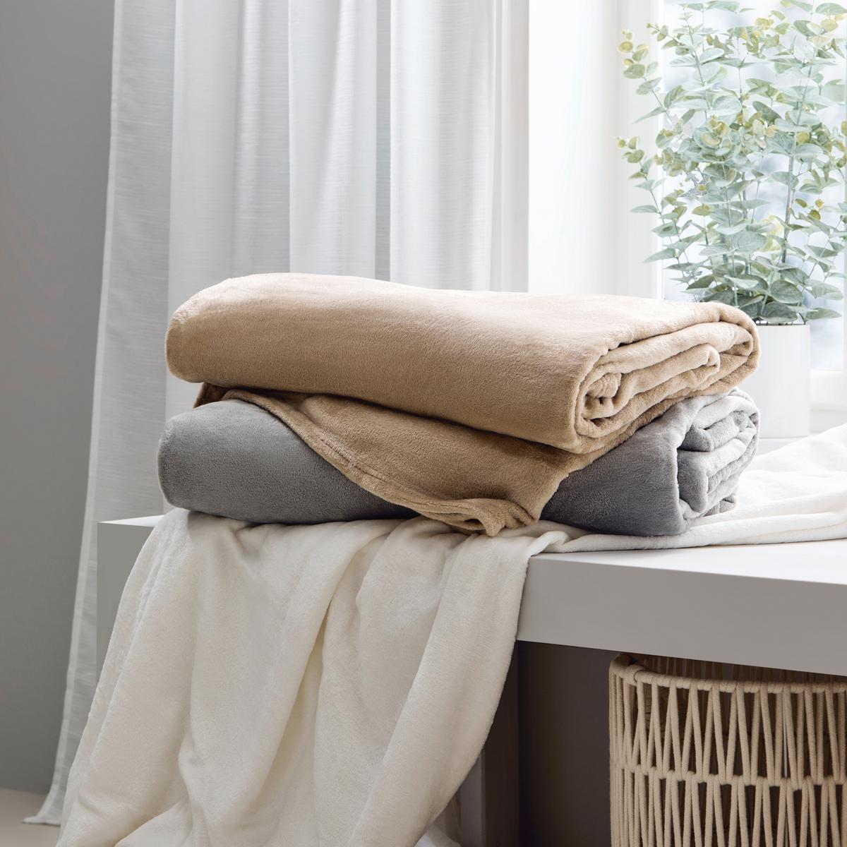 Kuscheldecke Michael in Weiß ca. 220x240cm - Weiß, Textil (220/240cm) - Modern Living