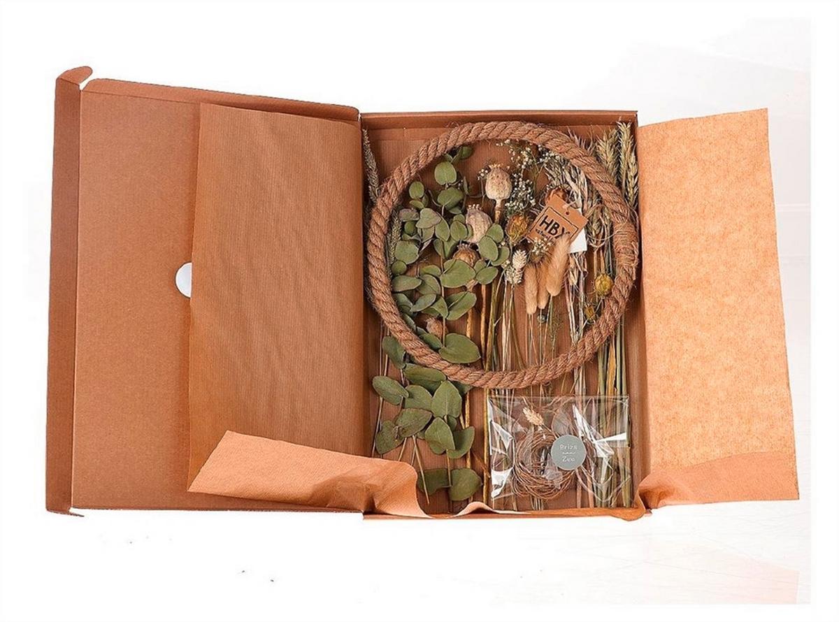 WIANEK Z SUSZONYCH KWIATÓW 312214001 - brązowy, Trend, materiały naturalne (38/3/26cm)