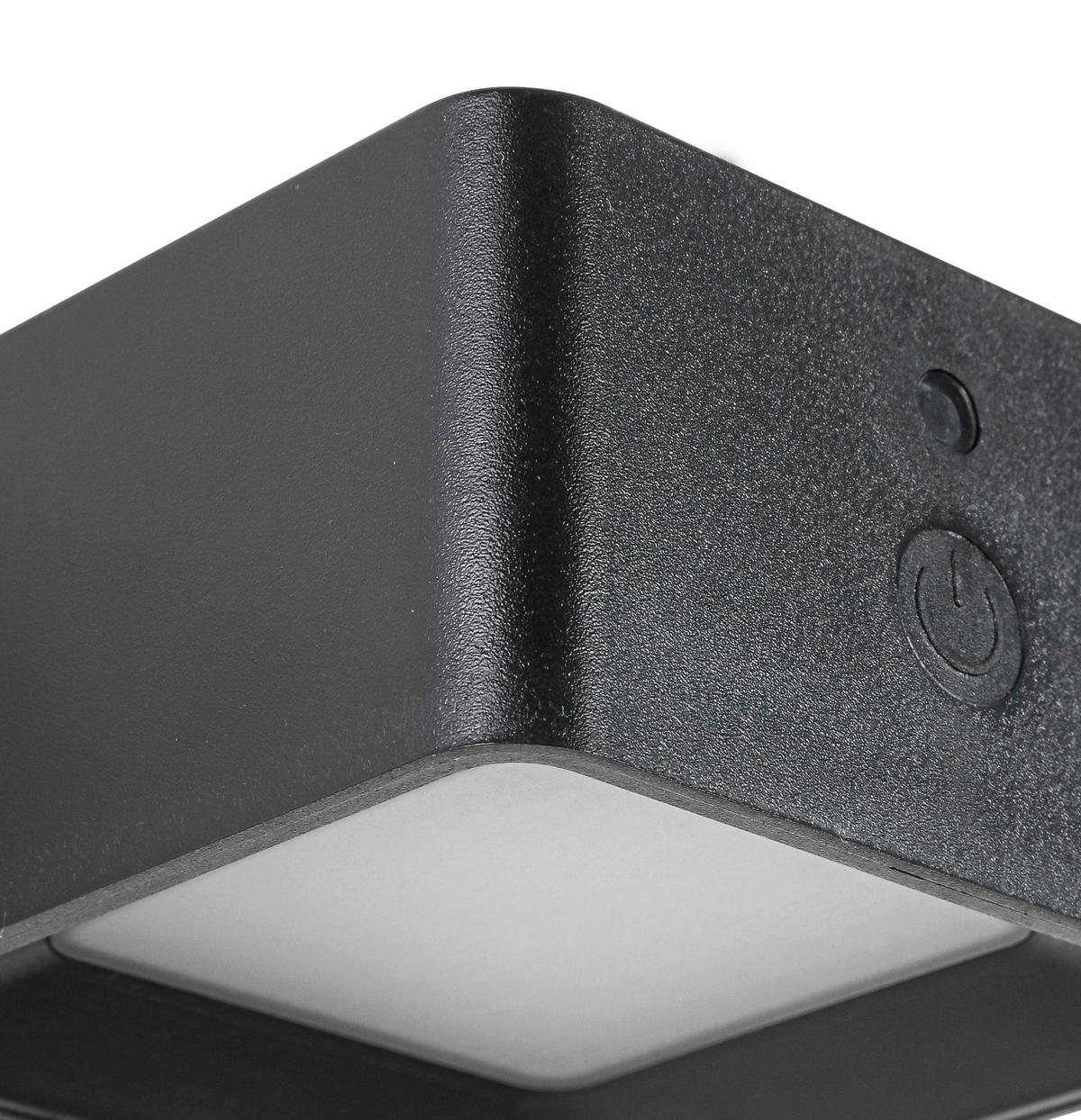 LED-Wandleuchte Qjop Schwarz max. 3,5 Watt - Schwarz, MODERN, Kunststoff/Metall (8,6/8/4,5cm) - Mömax