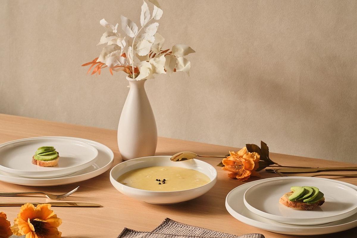 SERWIS OBIADOWO-ŚNIADANIOWY 26245 - biały, Design, ceramika - Novel