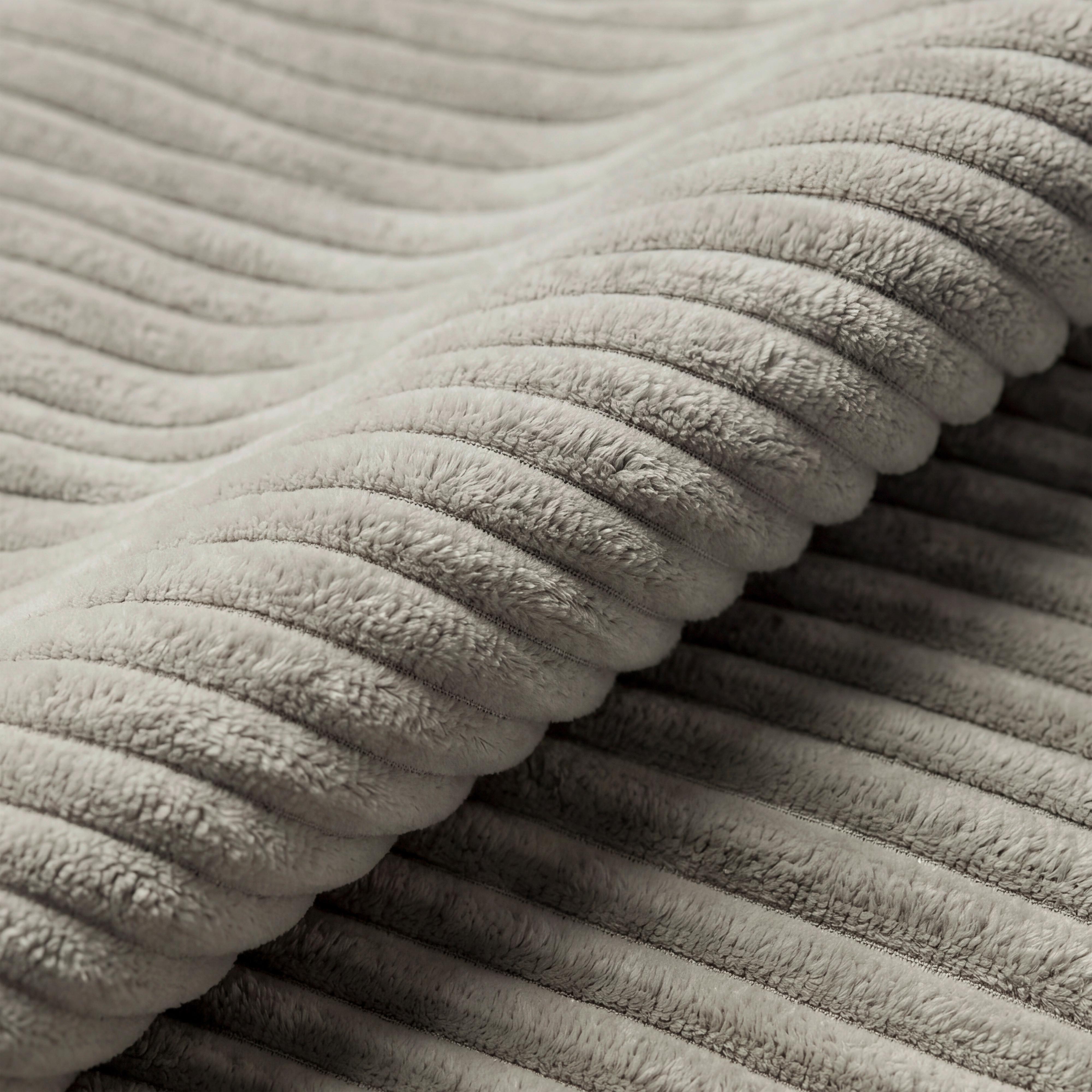 BIG SOFFA ELEONORA - ljusgrå/svart, Modern, trä/textil (250/97/168cm) - Bessagi Home