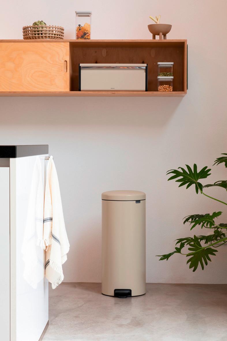 KOSZ NA ODPADY 149962 - Konventionell, metal (29.3/67.9/38cm) - Brabantia