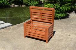 Sichtschutz Bank mit Truhe ca.76x180x45cm Eukalyptusholz - Eukalyptusholzfarben, Basics, Holz (76/180/45cm) - Gardenson