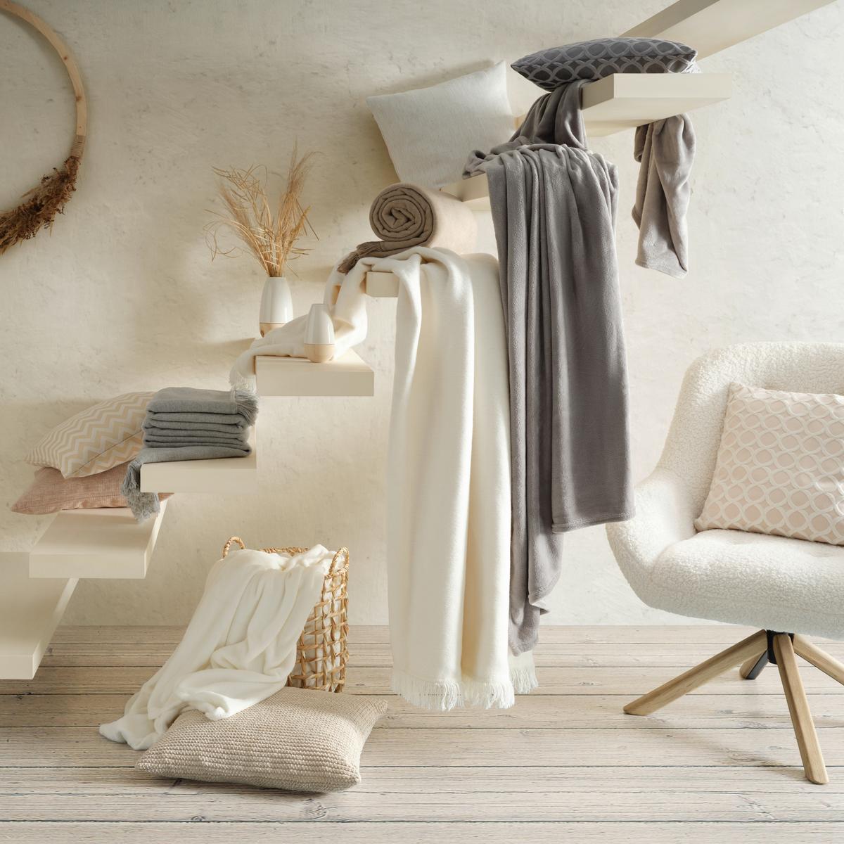 Kuscheldecke Michael in Weiß ca. 220x240cm - Weiß, Textil (220/240cm) - Modern Living