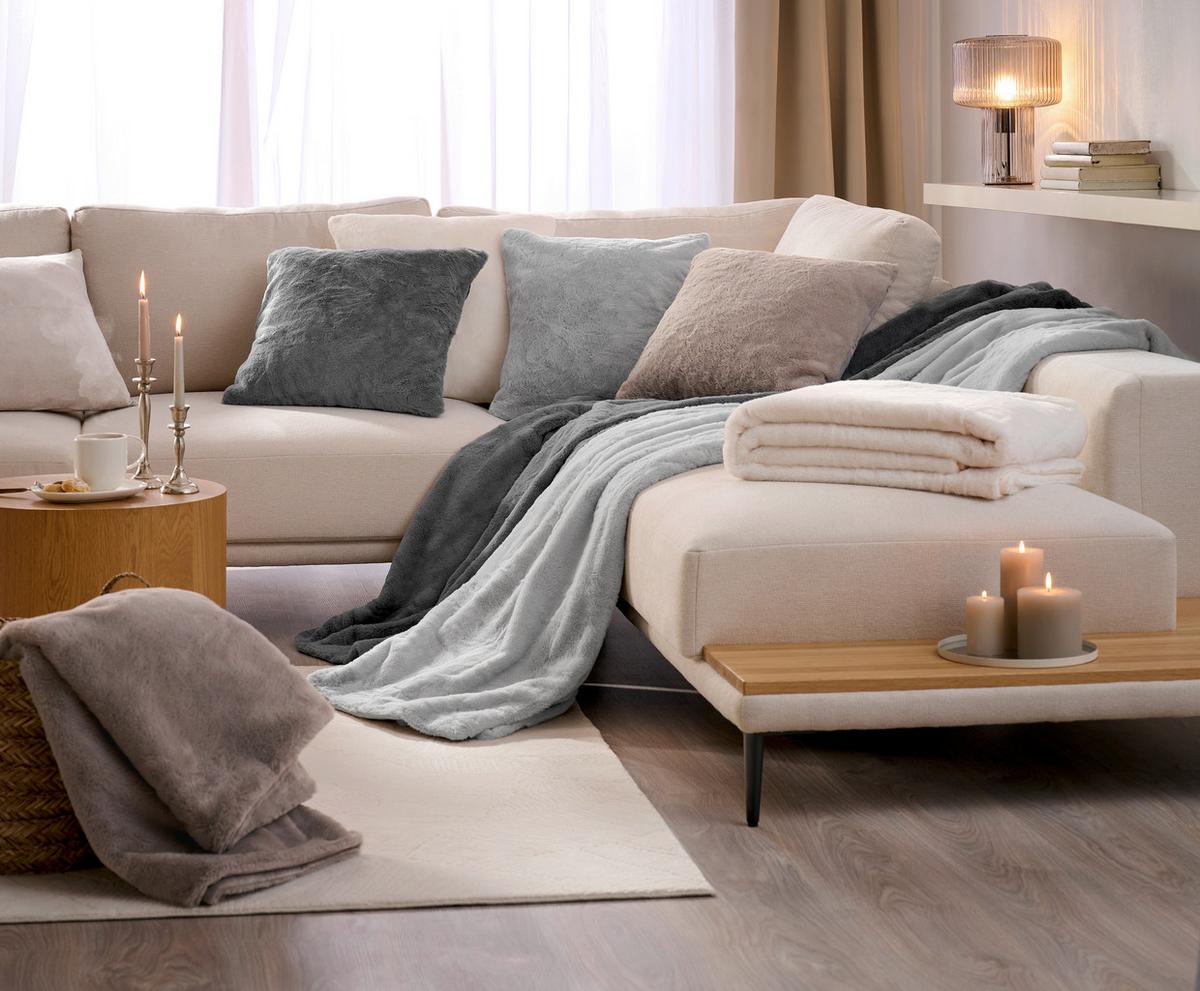 KOC FUTRZANY YUKON - kolor srebrny, Design, tkanina (150/200cm) - Novel