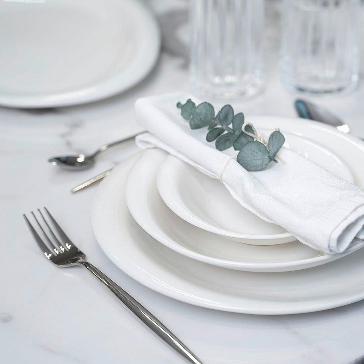 SERWIS OBIADOWO-ŚNIADANIOWY BARLES  25TLG - biały wysoki połysk, Basics, ceramika (30/30/10cm)