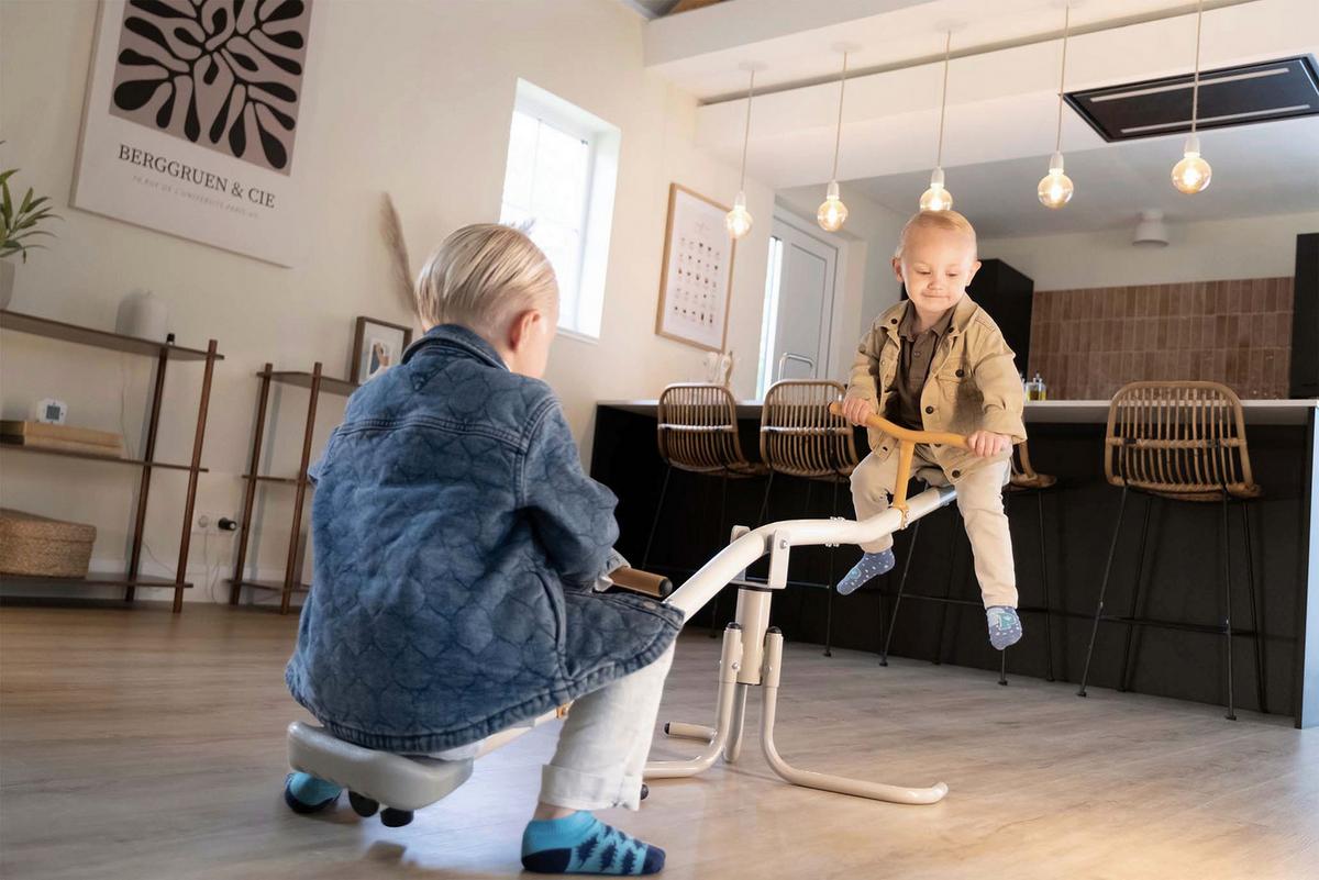 Prevesna Gugalnica Rotating Seesaw - siva/bež, Moderno, kovina/umetna masa (170/45/56cm)