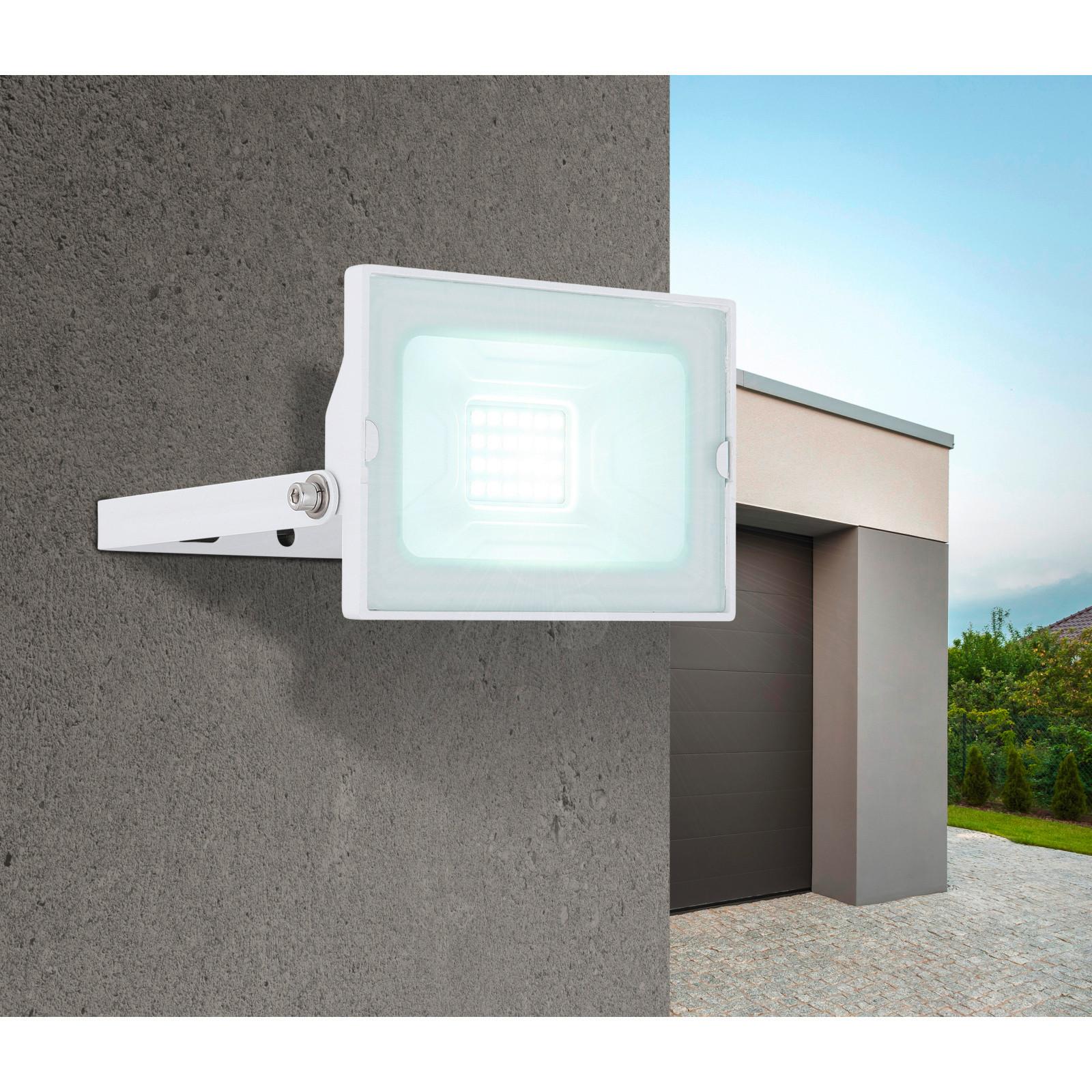 LED Kültéri Lámpa Helga I - fekete/átlátszó, fém (8/11/6cm)