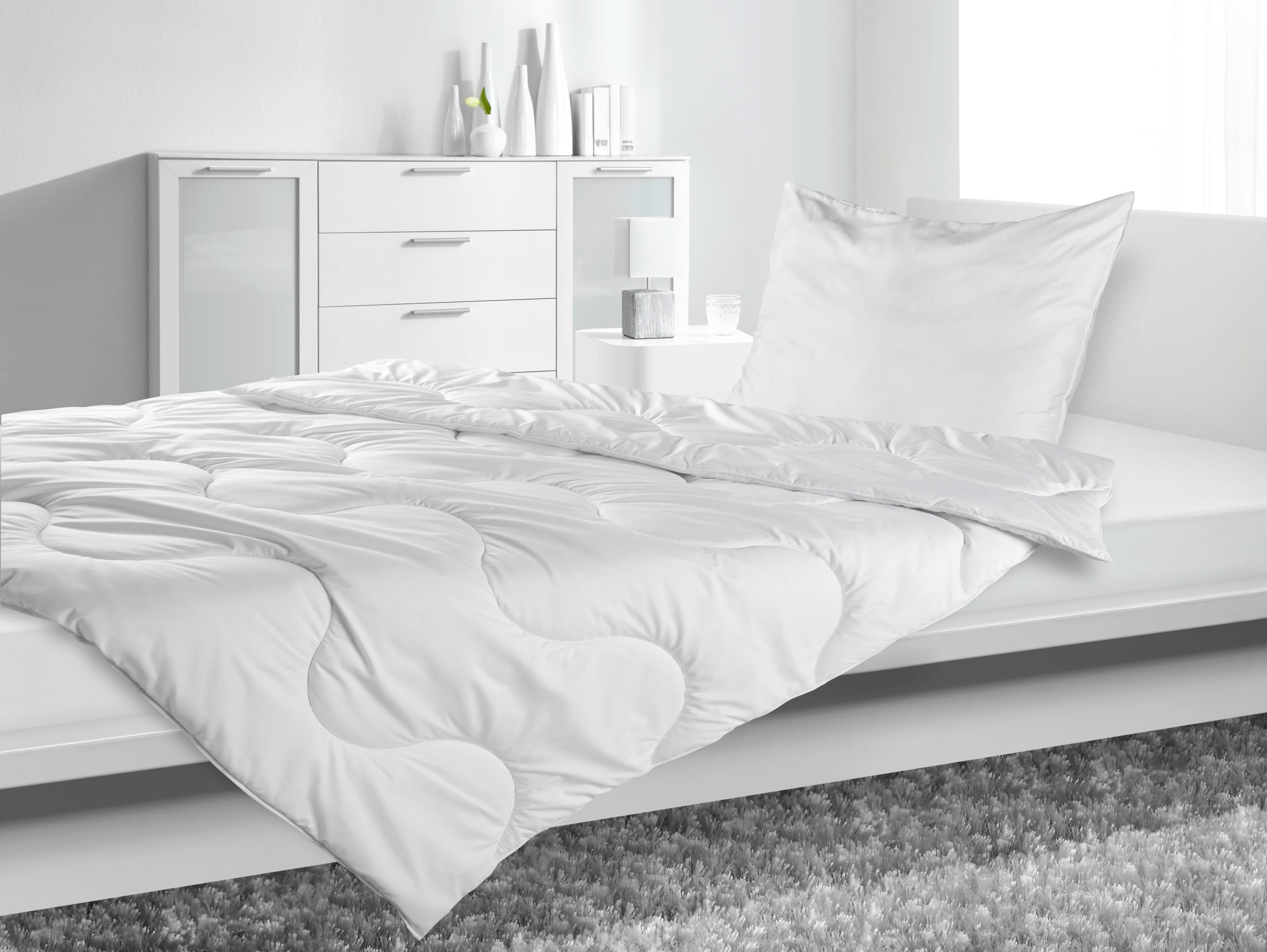 Bettdecke Zilly in Weiß ca. 200x220cm - Weiß, Textil (200/220cm) - Nadana
