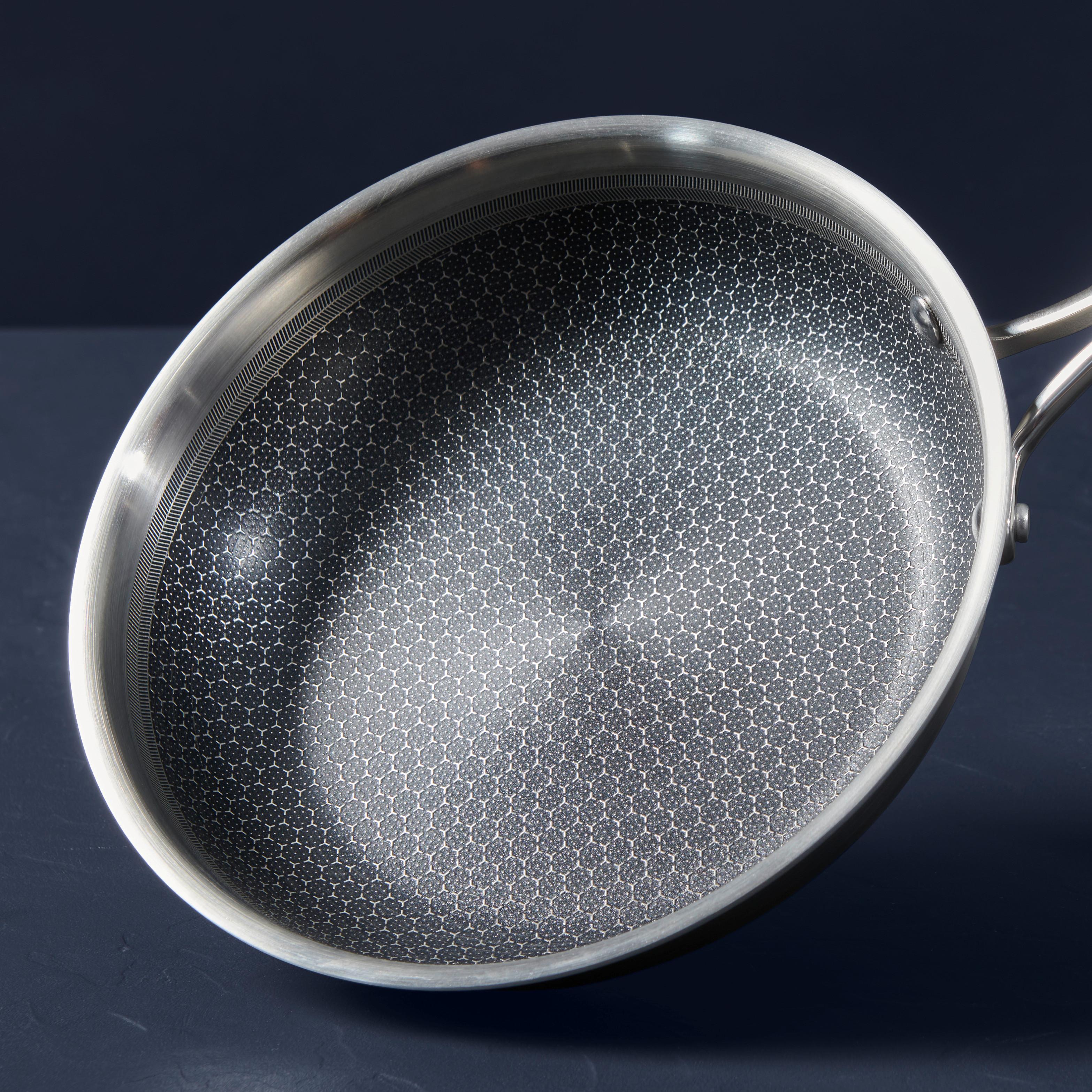 STEKPANNA SILVER LINE - stålfärgad, Modern, metall (20/4cm) - Gourmesto