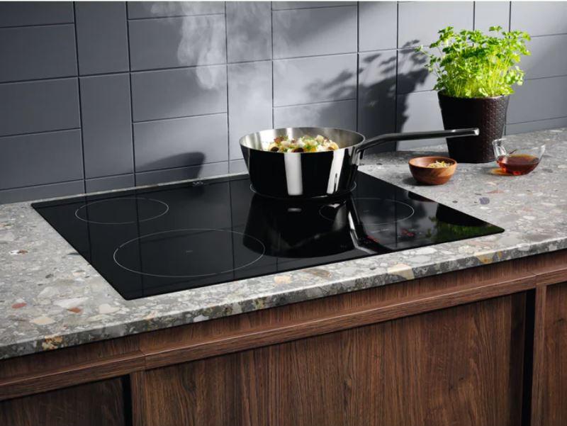 Plită cu inducție ELECTROLUX LIB60424CK - Modern (59/6/52cm) - Electrolux