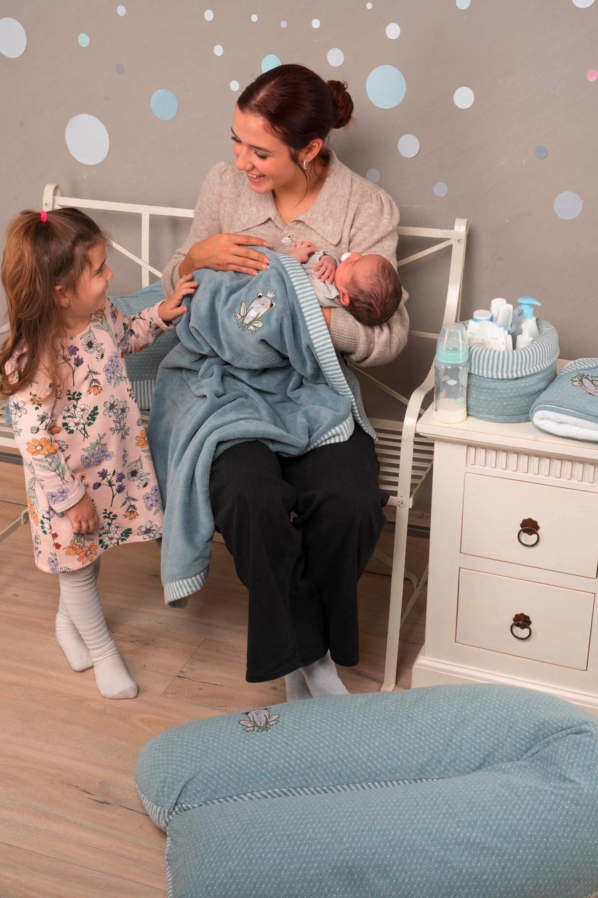 PODUSZKA DO KARMIENIA FROSCHKÖNIG - Basics (40/190cm) - Bebe's Collection