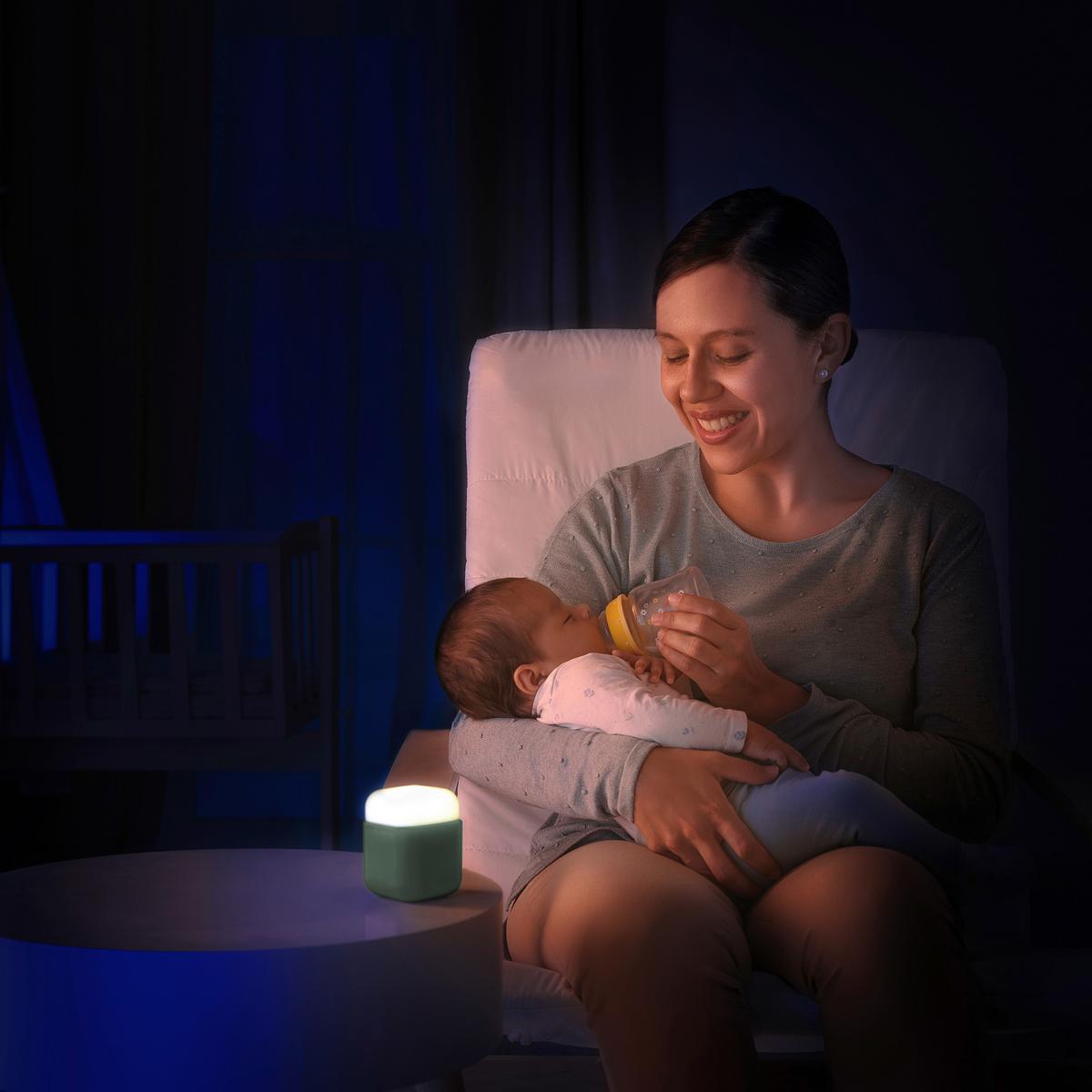 LAMPKA NOCNA DZIECIĘCA 2IN1 SLEEPLIGHT - jasnozielony, Basics, tworzywo sztuczne (6/7,5/6cm) - Reer