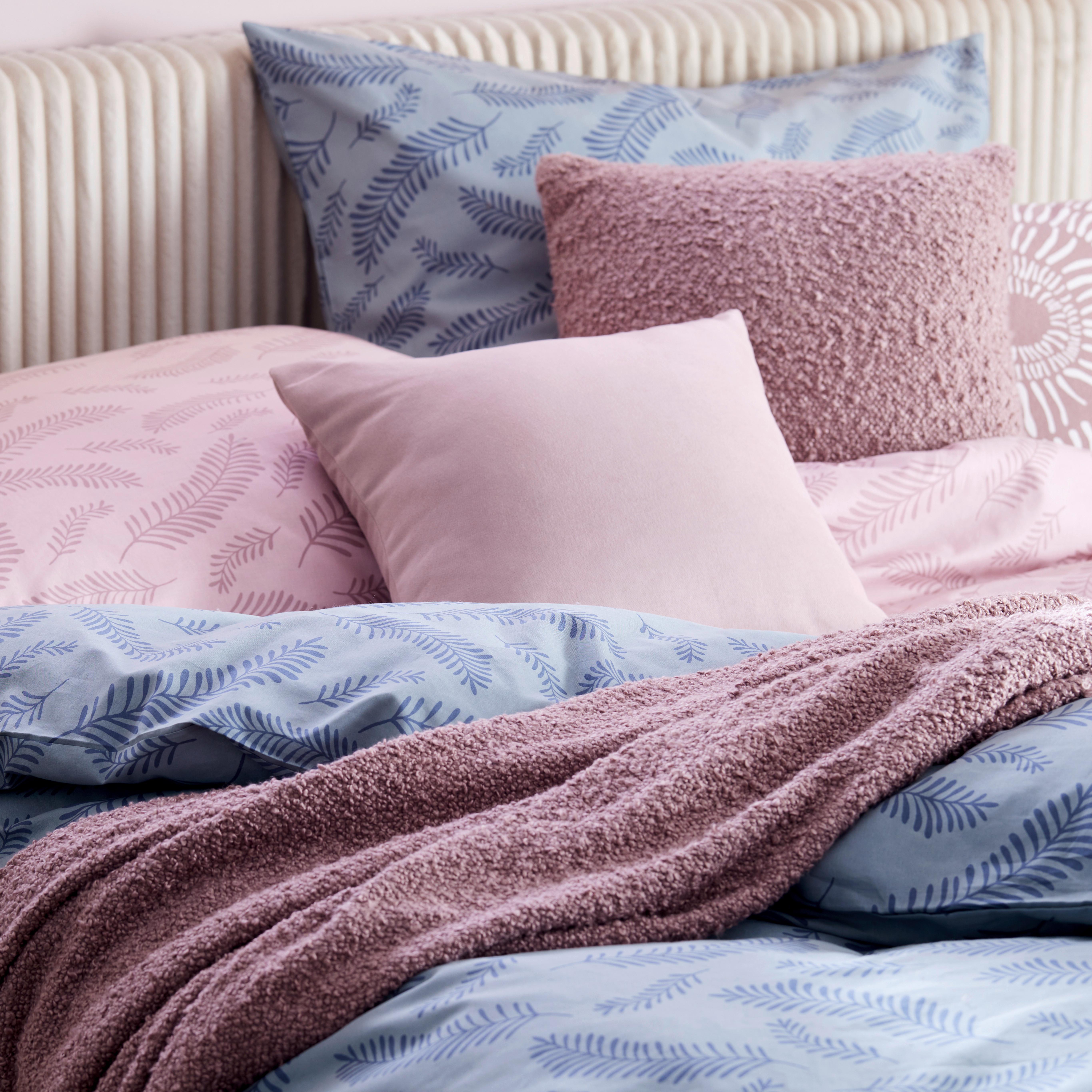 Zierkissen Berkley Mauve ca. 45x45cm - Mauve, KONVENTIONELL, Textil (45/45cm) - Mömax