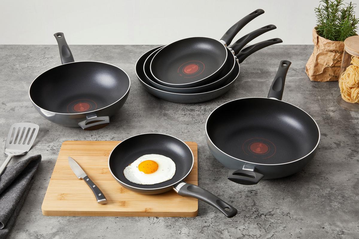 Bratpfanne Ronny Grau/Schwarz Ø ca. 20cm - Schwarz/Grau, KONVENTIONELL, Metall (20/3,5cm) - Based