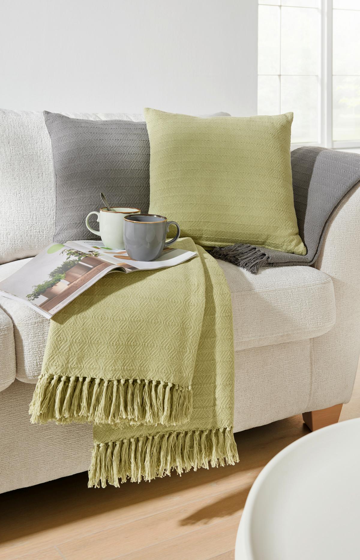 Zierkissen Tara Grün ca. 45x45cm - Grün, LIFESTYLE, Textil (45/45cm) - Mömax