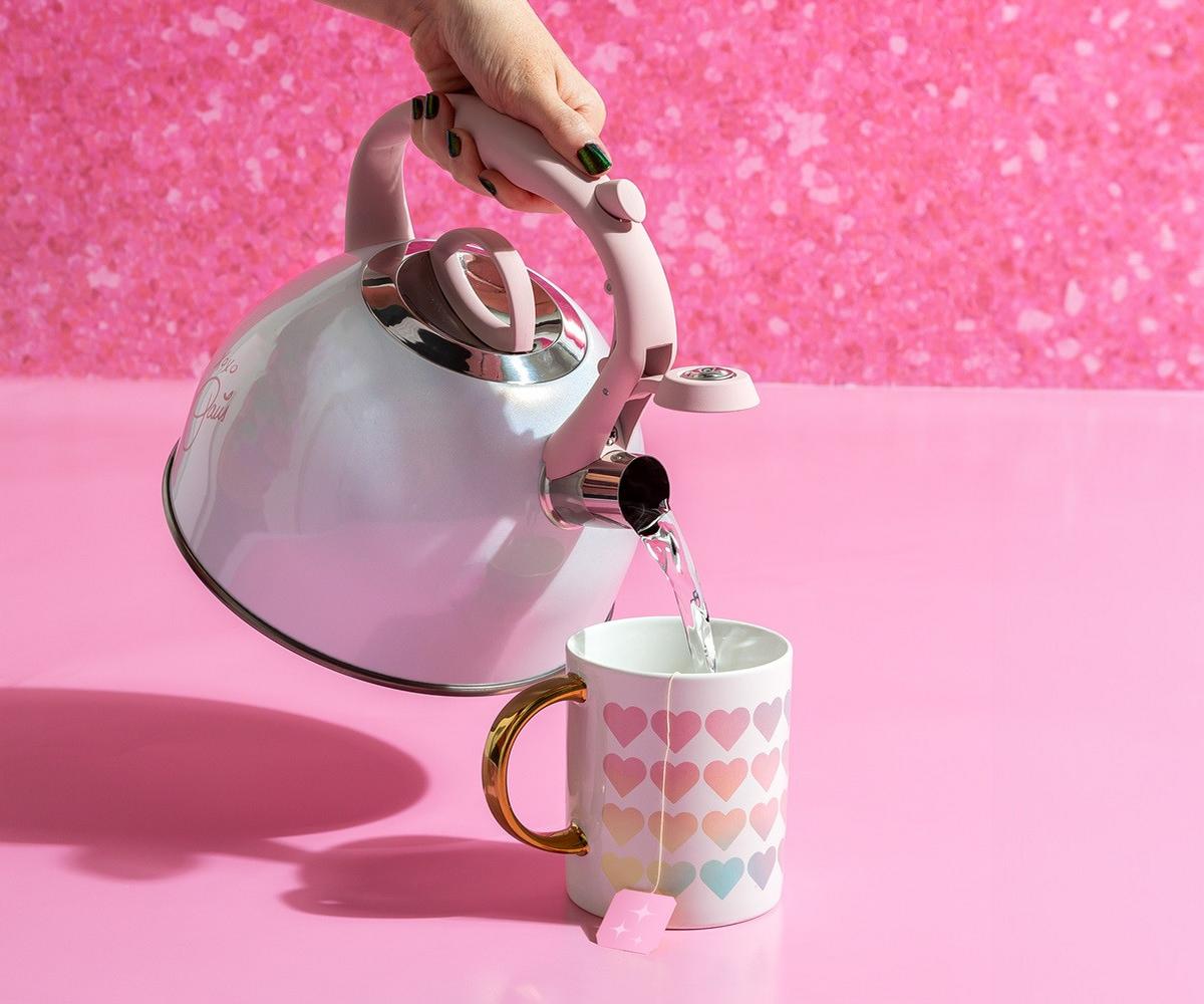 CZAJNIK 58521 - różowy/kremowy, Basics, metal (1,9l) - Paris Hilton