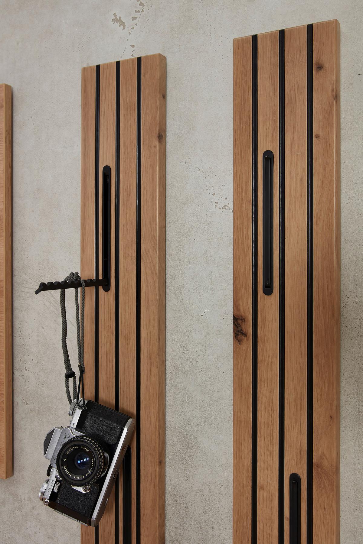 PRZEDPOKÓJ DIANA - biały/dąb artisan, Design, materiał drewnopochodny (255/179/37cm) - Voleo