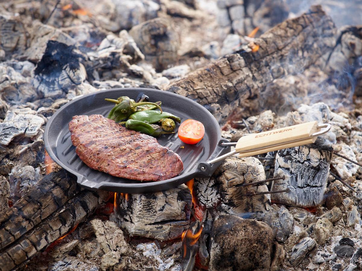 Grillzubehör Echtwerk Grillpfanne-Gusseisen Schwarz - Schwarz, Trend, Metall (23cm) - Echtwerk