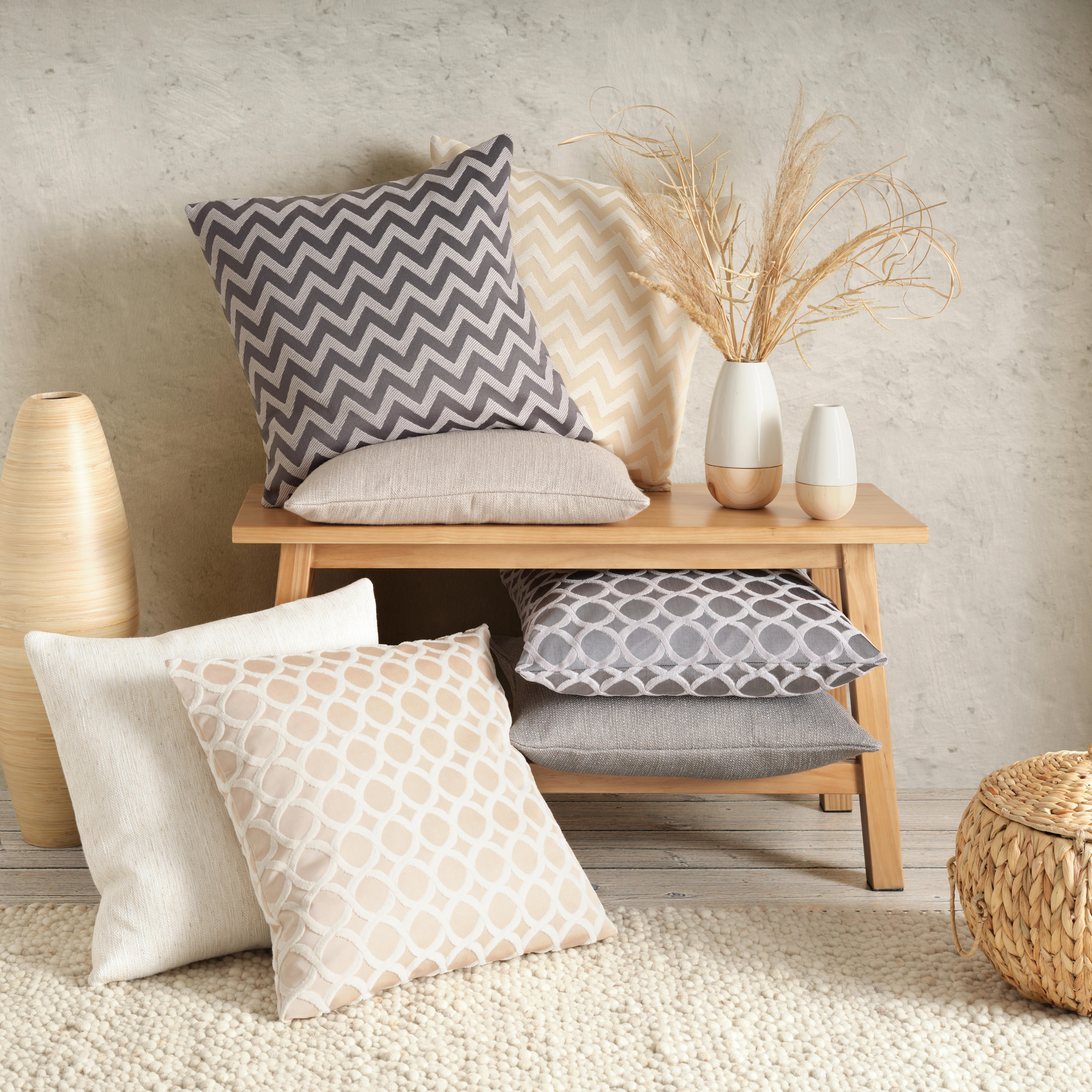 Prevleka Blazine Circle - naravne barve, Basics, tekstil (50/50cm) - Premium Living