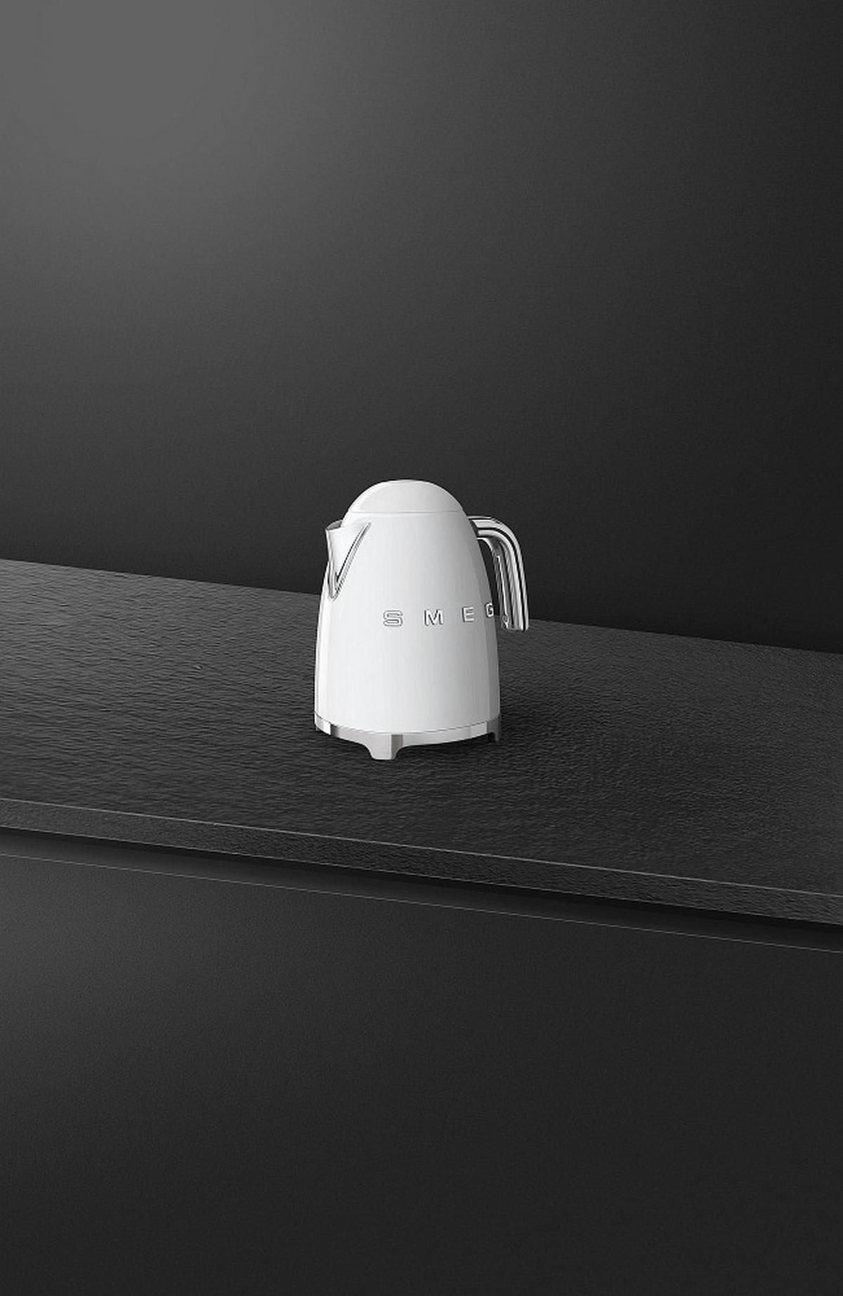 CZAJNIK ELEKTRYCZNY KLF03WHEU SMEG - Basics, metal (22,3/24,8/17,1cm) - SMEG