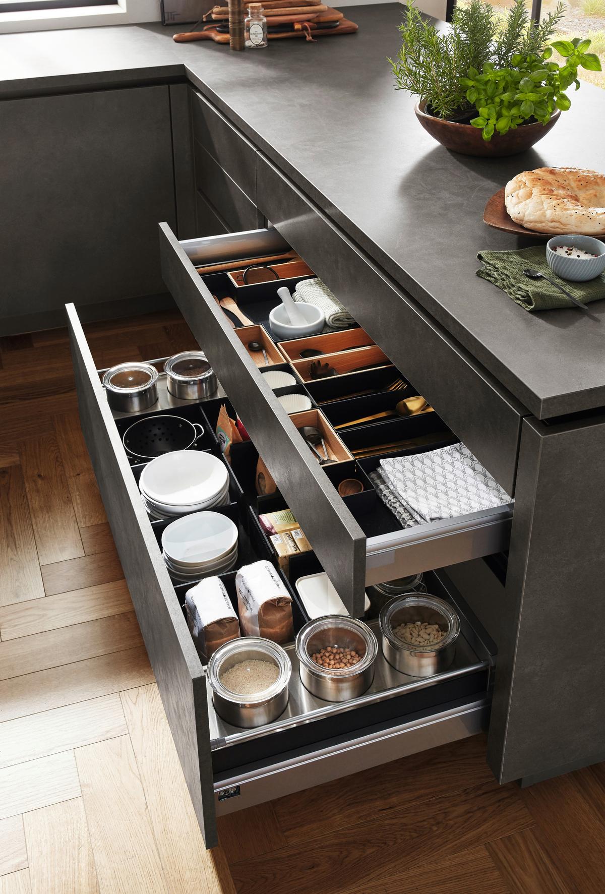 Einbauküche Riva in Grau/Eichefarben - Eichefarben/Grau, MODERN, Holzwerkstoff - Nobilia