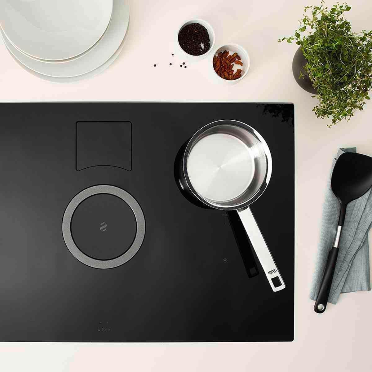 RONDEL Z RĄCZKĄ 084-158-16-100/0 FISSLER - kolor srebrny, Design, metal (16cm) - Fissler