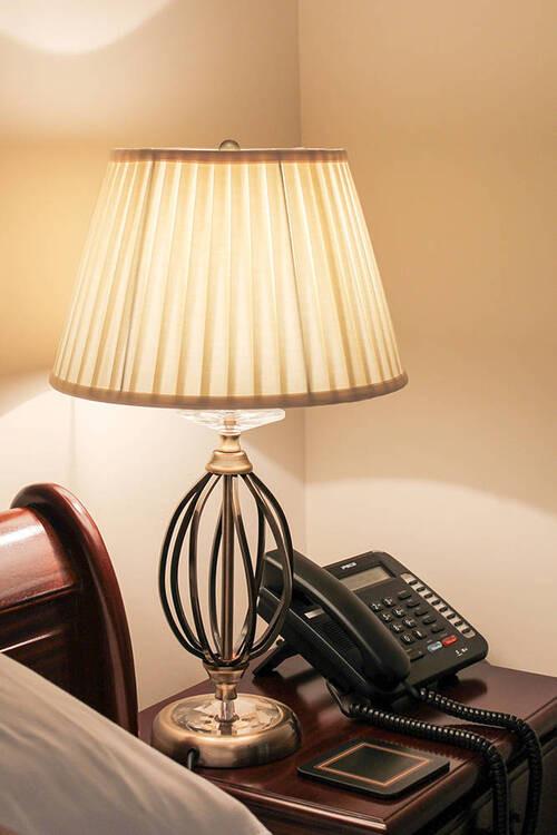Stolna Svjetiljka Ag-Tl-Aged-Brass - boje mjeda, Konvencionalno, metal/tekstil (36/58cm) - Elstead Lighting
