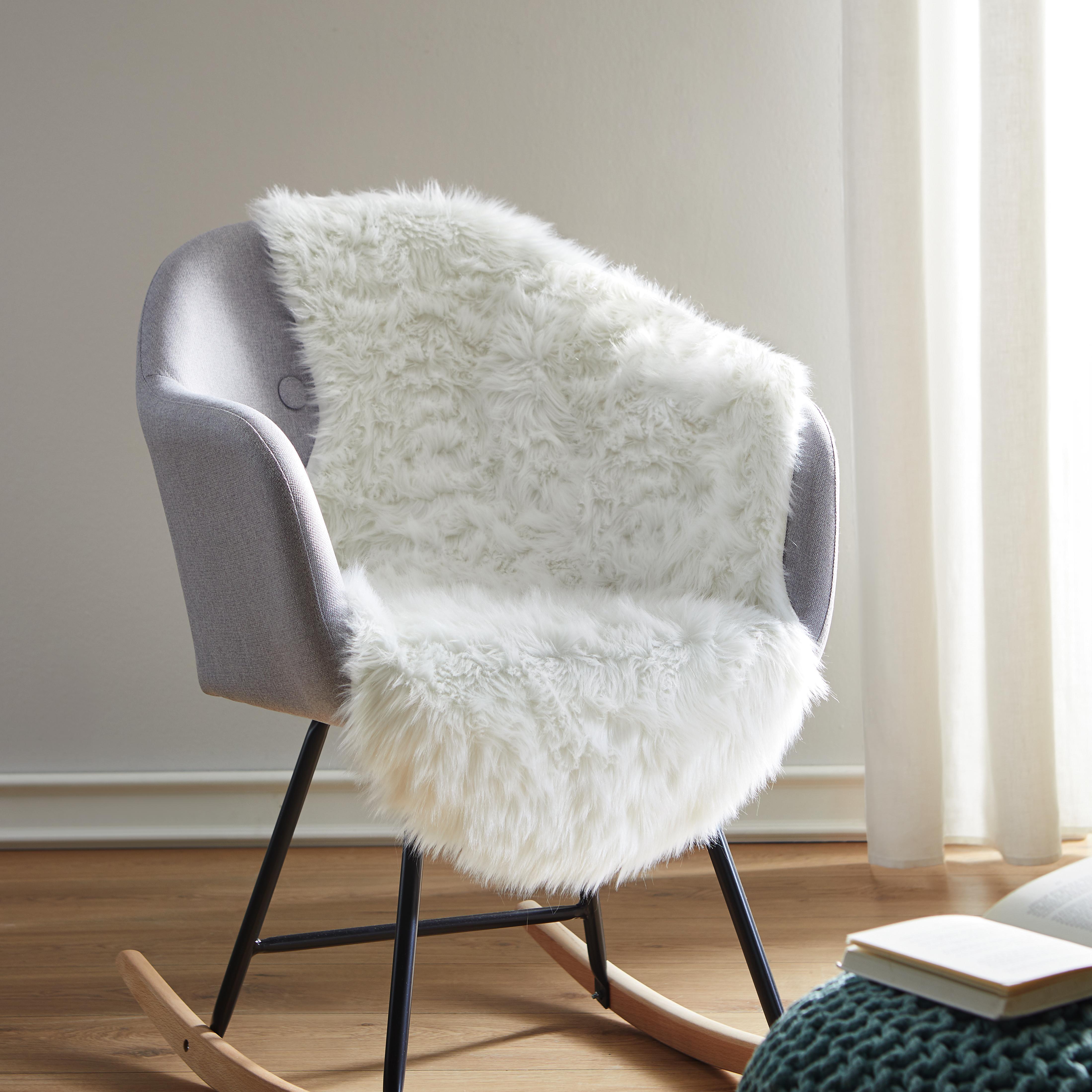 SCHAFFELL in Weiß ca.60x95cm 'Romy' - Weiß, MODERN, Textil (60/95cm) - Bessagi Home