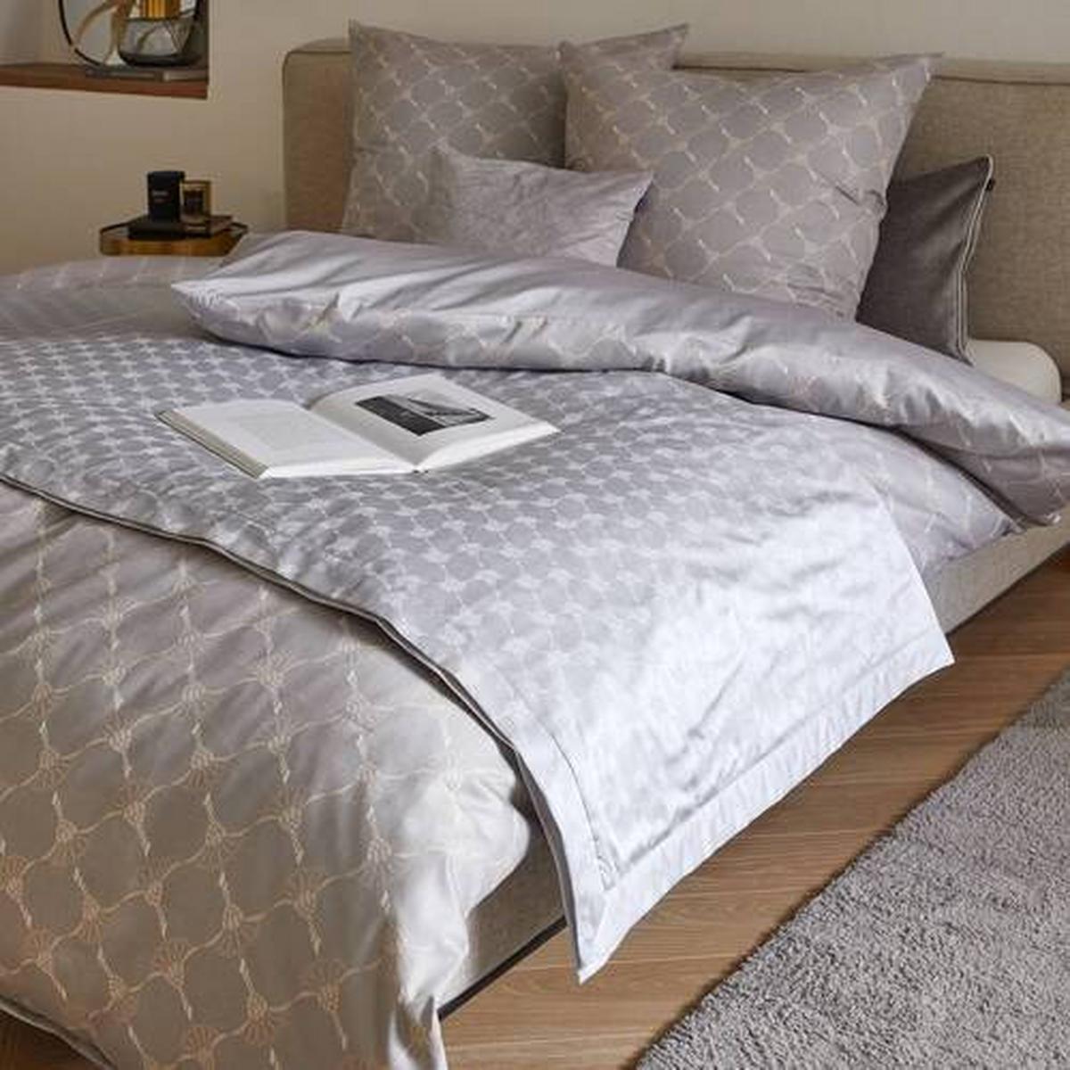 PLED JOOP! CORNFLOWER PLAID - kolor srebrny, Design, tkanina (150/210cm) - Joop!