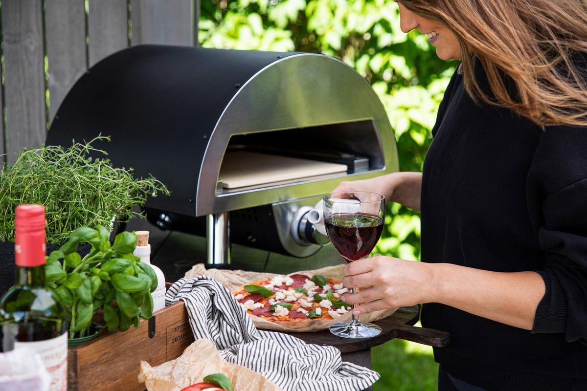Pizzaofen Sentosa ca. 52x39x49 cm Schwarz - Schwarz, KONVENTIONELL, Metall (52/39/49cm) - Gardenson