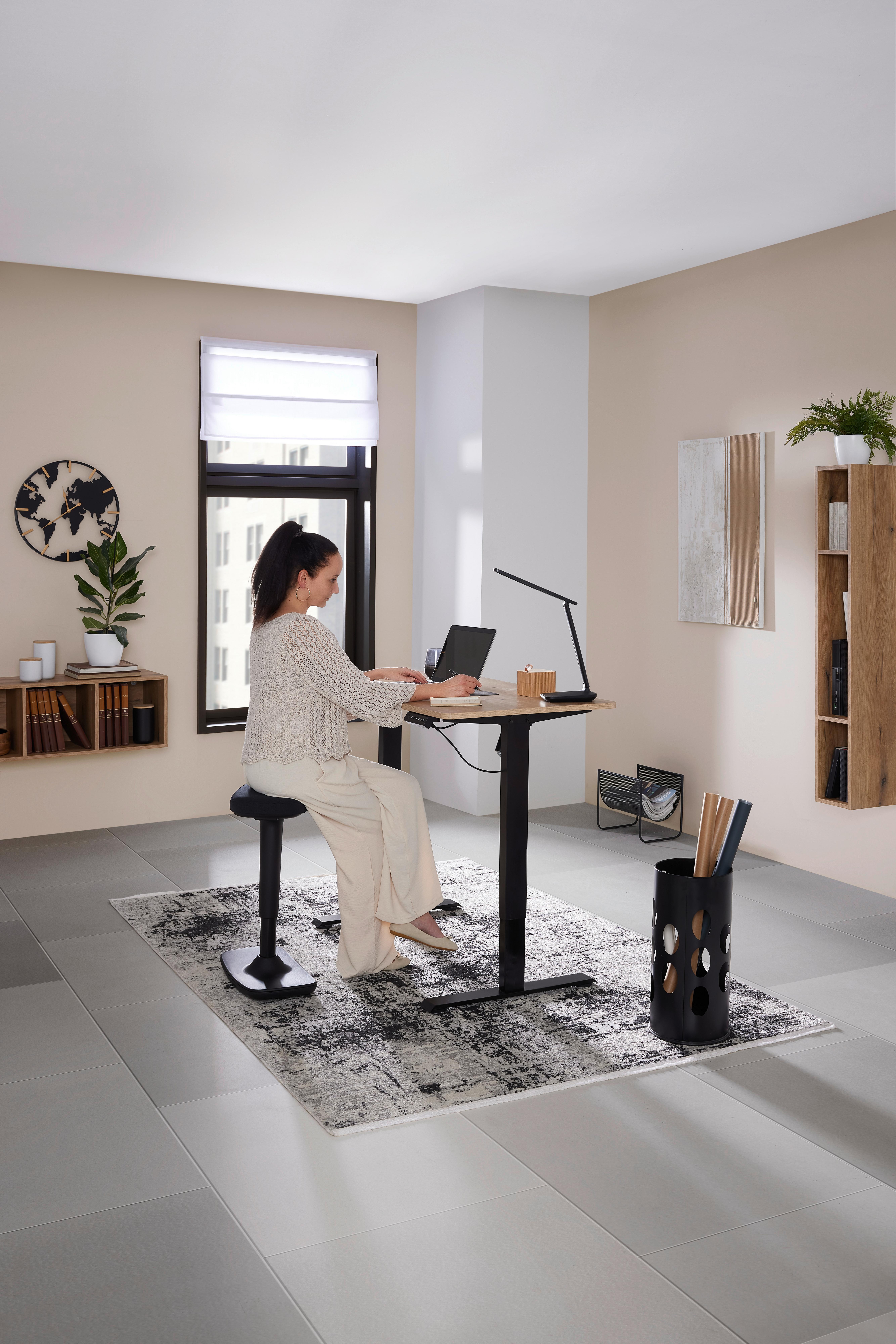 SKRIVBORD EMIL II - svart/ek Artisan, Modern, metall/trämaterial (120/72-118/60cm) - Mömax
