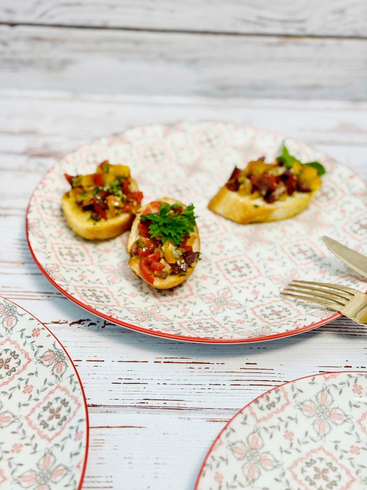 Tellerset 935628 Granada Tellerset - Weiss/Rot, Basics, Keramik - Mäser