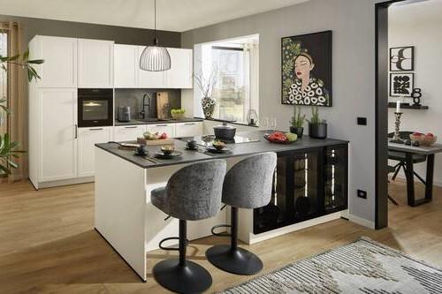 Einbauküche Focus ohne Geräte, ohne Zubehör - Magnolie/Schwarz, ROMANTIK / LANDHAUS, Holzwerkstoff/Metall (305/273cm) - Nolte Küchen