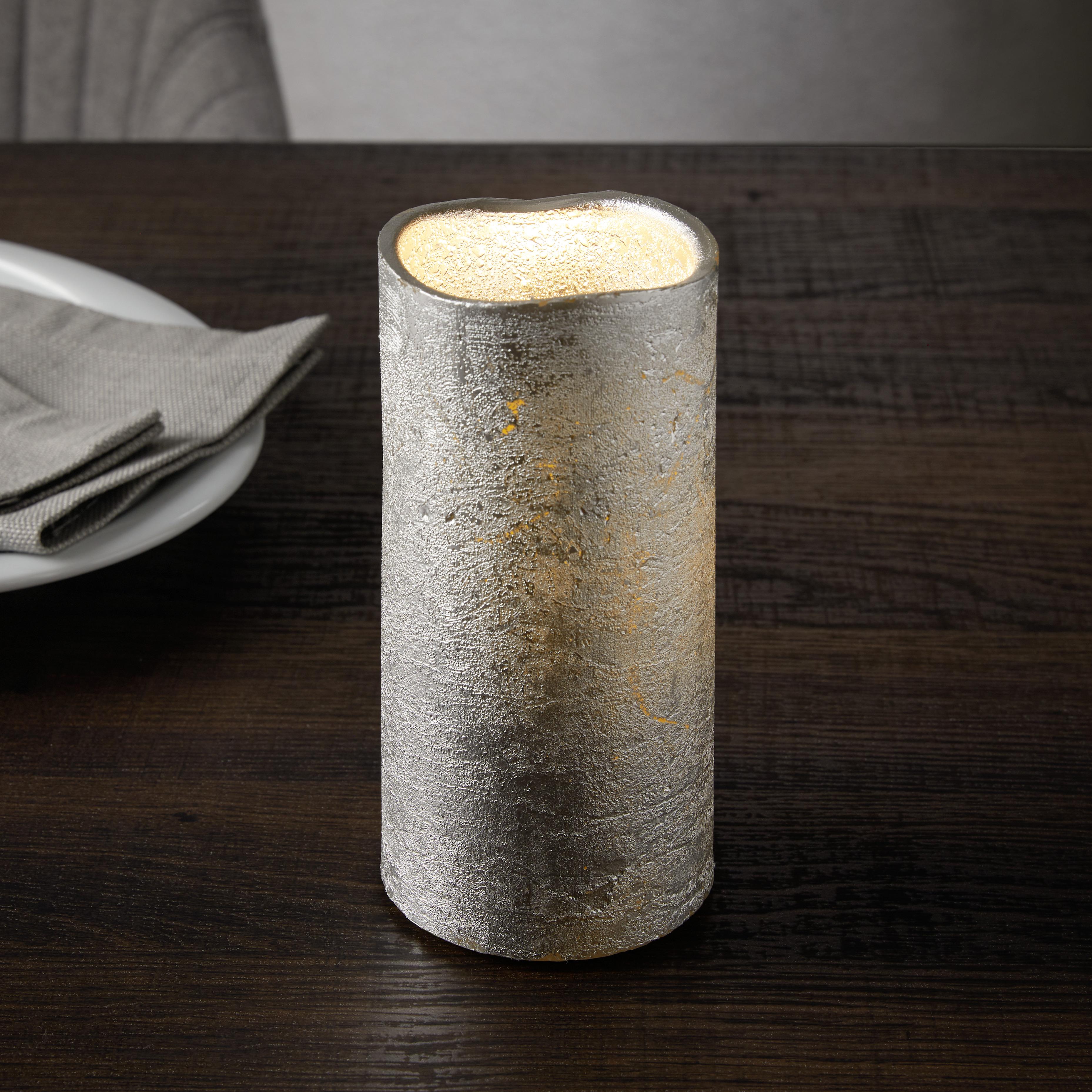 LED-Kerze Loa in Silberfarben - Silberfarben, MODERN, Naturmaterialien (15cm) - Bessagi Home