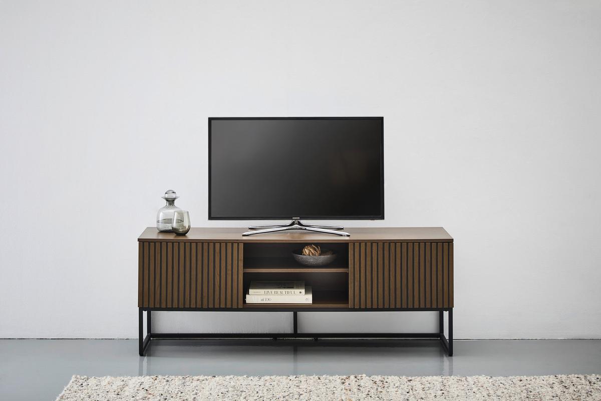 KOMODA NISKA BUENO - kolor ciemnego dębu/czarny, Modern, materiał drewnopochodny/metal (160/60/40cm) - Xora