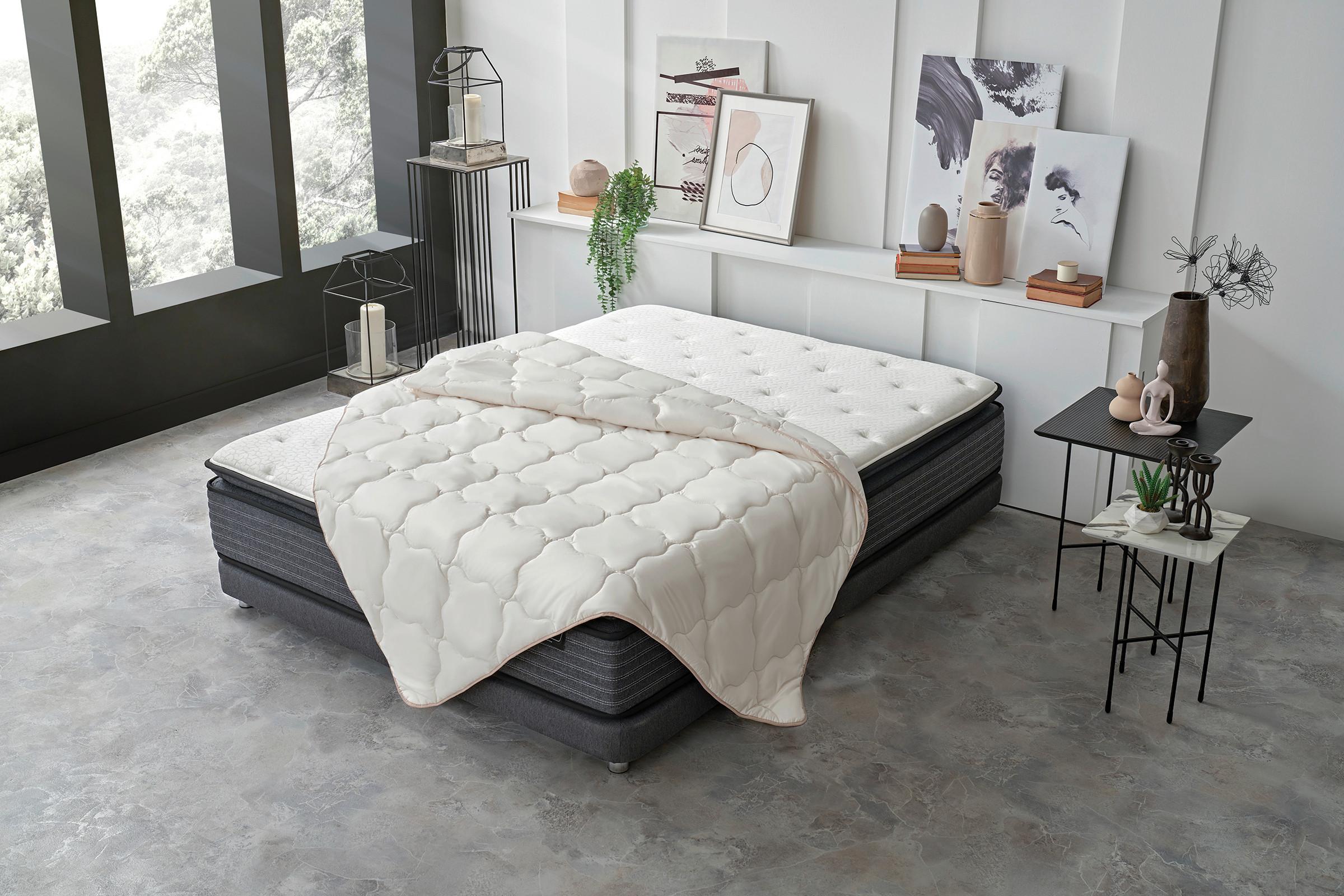 Bettdecke Superwashed Wolle ca. 155x220x17,33 cm Weiß - Weiß, Basics, Textil (155/220/17,33cm) - Yatas