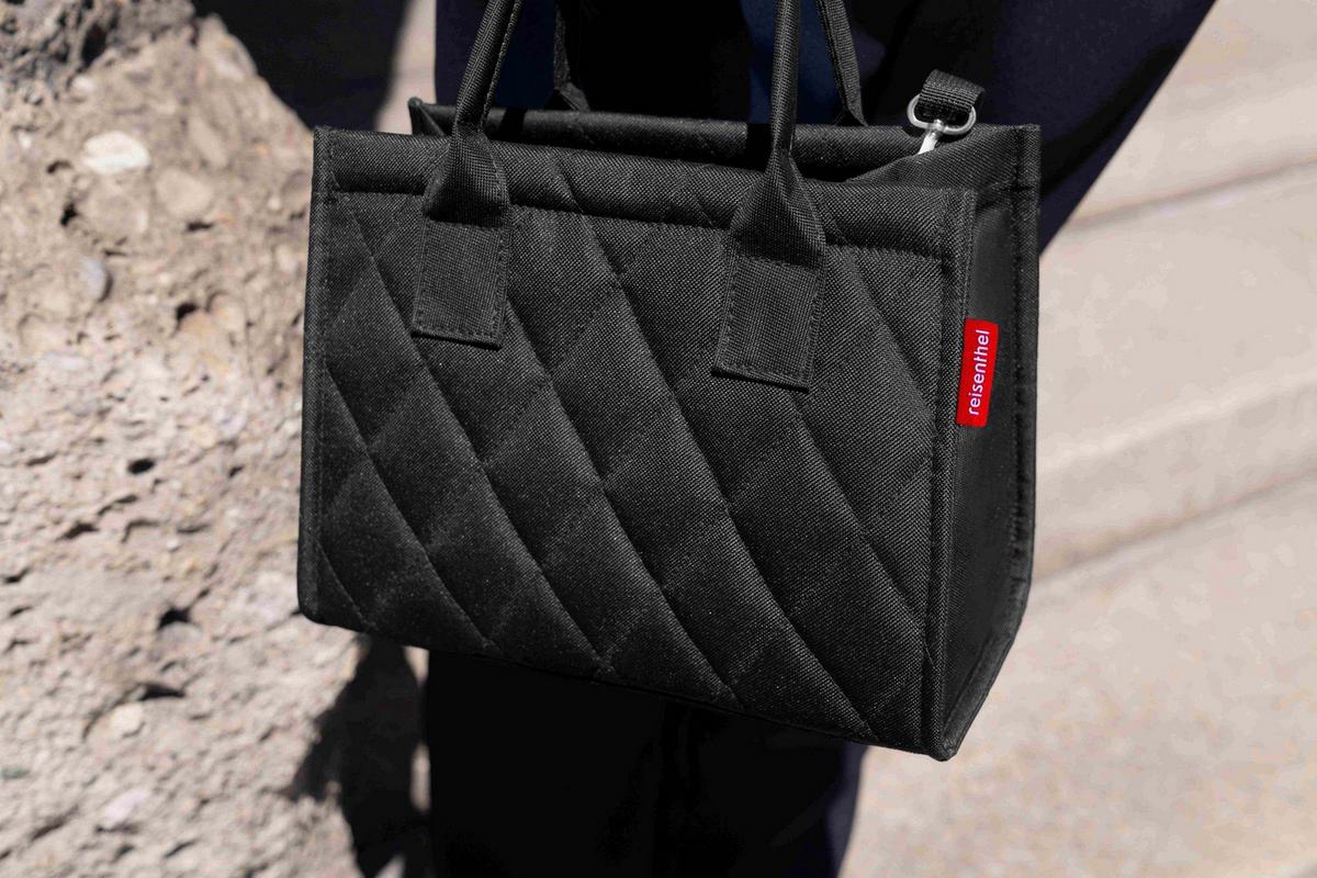 TORBA NA ZAKUPY DAILY SHOPPER XS RHOMBUS BLACK - czarny, Basics, tkanina (27/21/14cm) - Reisenthel