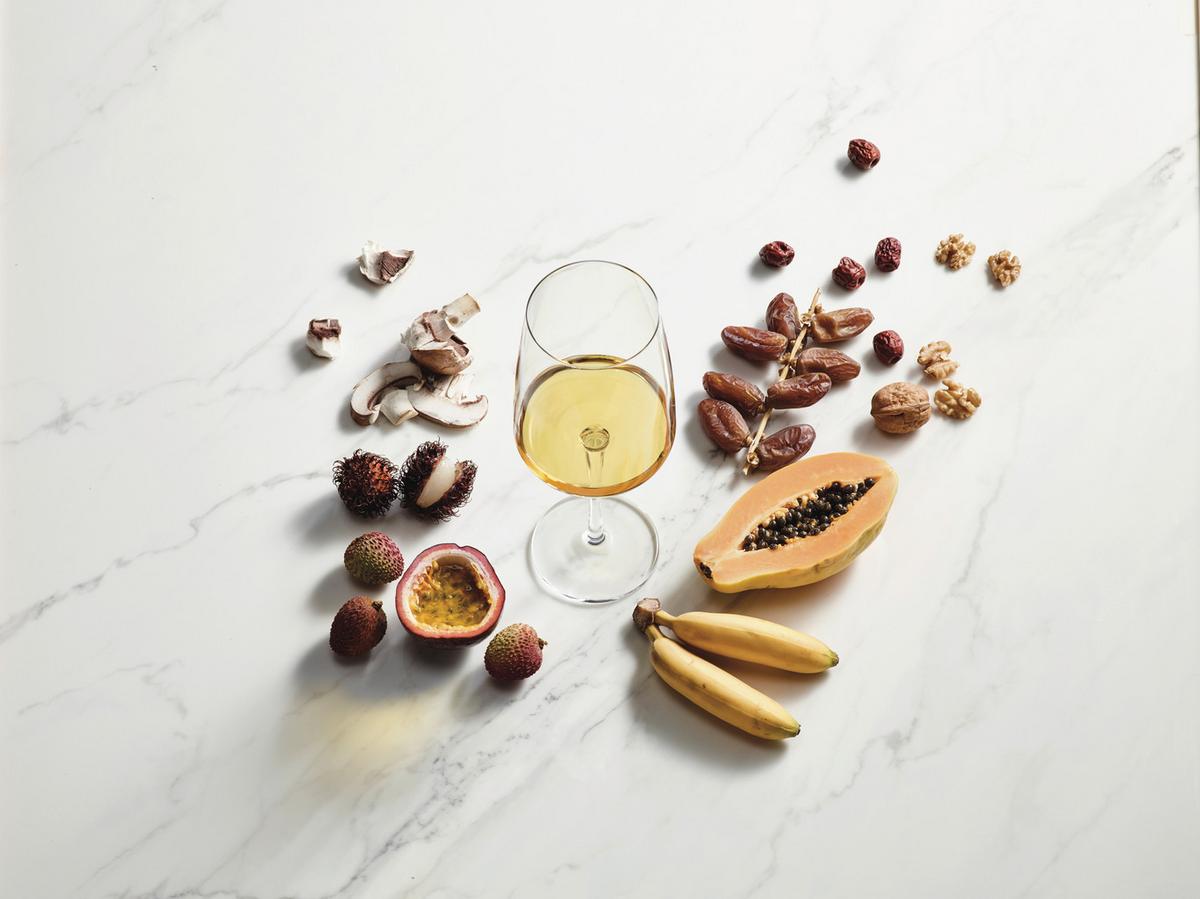 KIELISZEK DO WINA CZERWONEGO 122429 / 120593 - przejrzysty, Design, szkło (9,4/24,3cm) - Zwiesel Glas