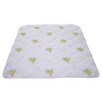 Pilotă matlasată Cushie Aloe Vera, cca. 140x200 cm - alb, Basics, textil (140/200cm)